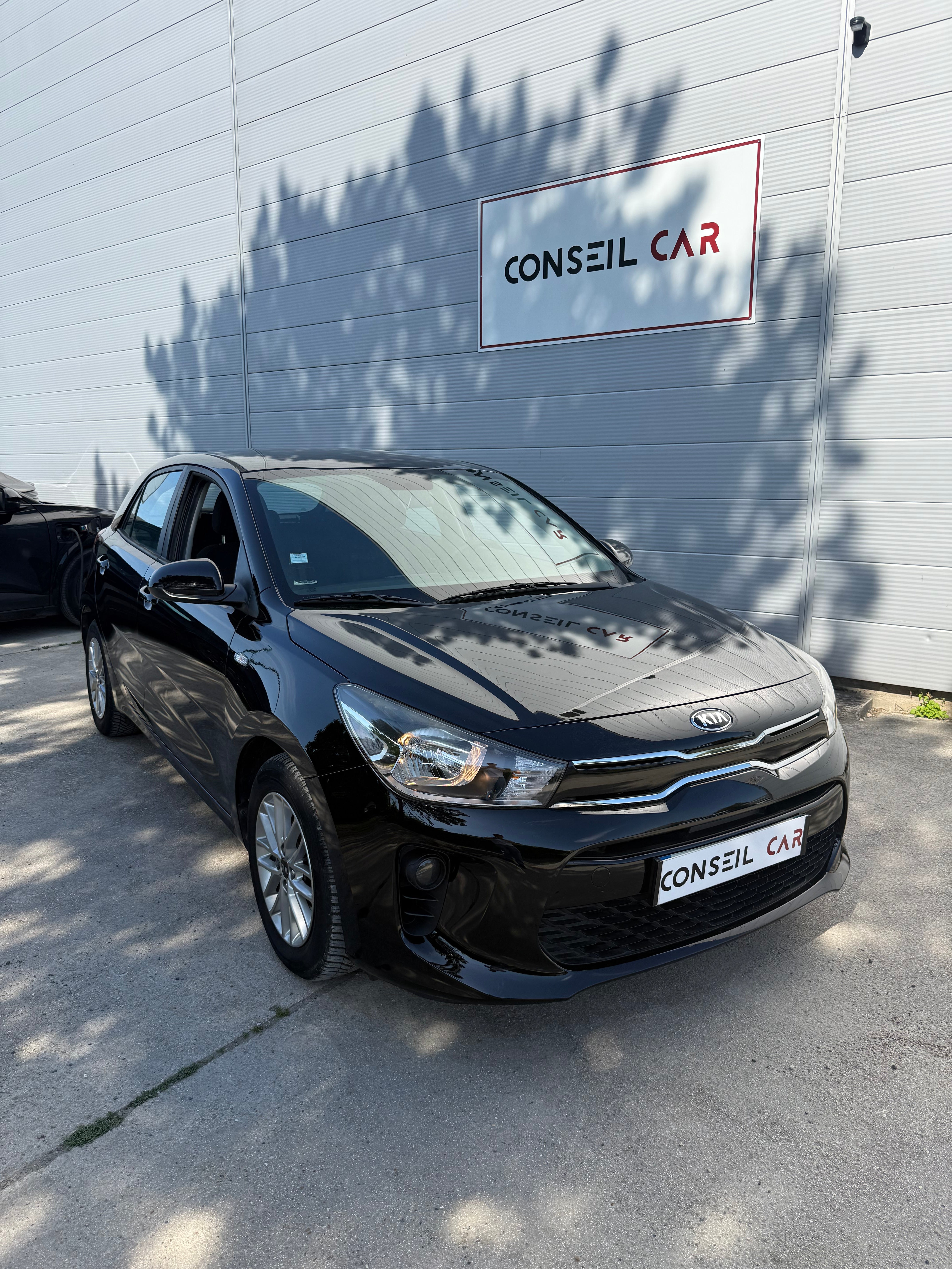 Kia Rio 1.4 MPI 100CH BVA Kia Rio 1.4 MPI 100CH BVA