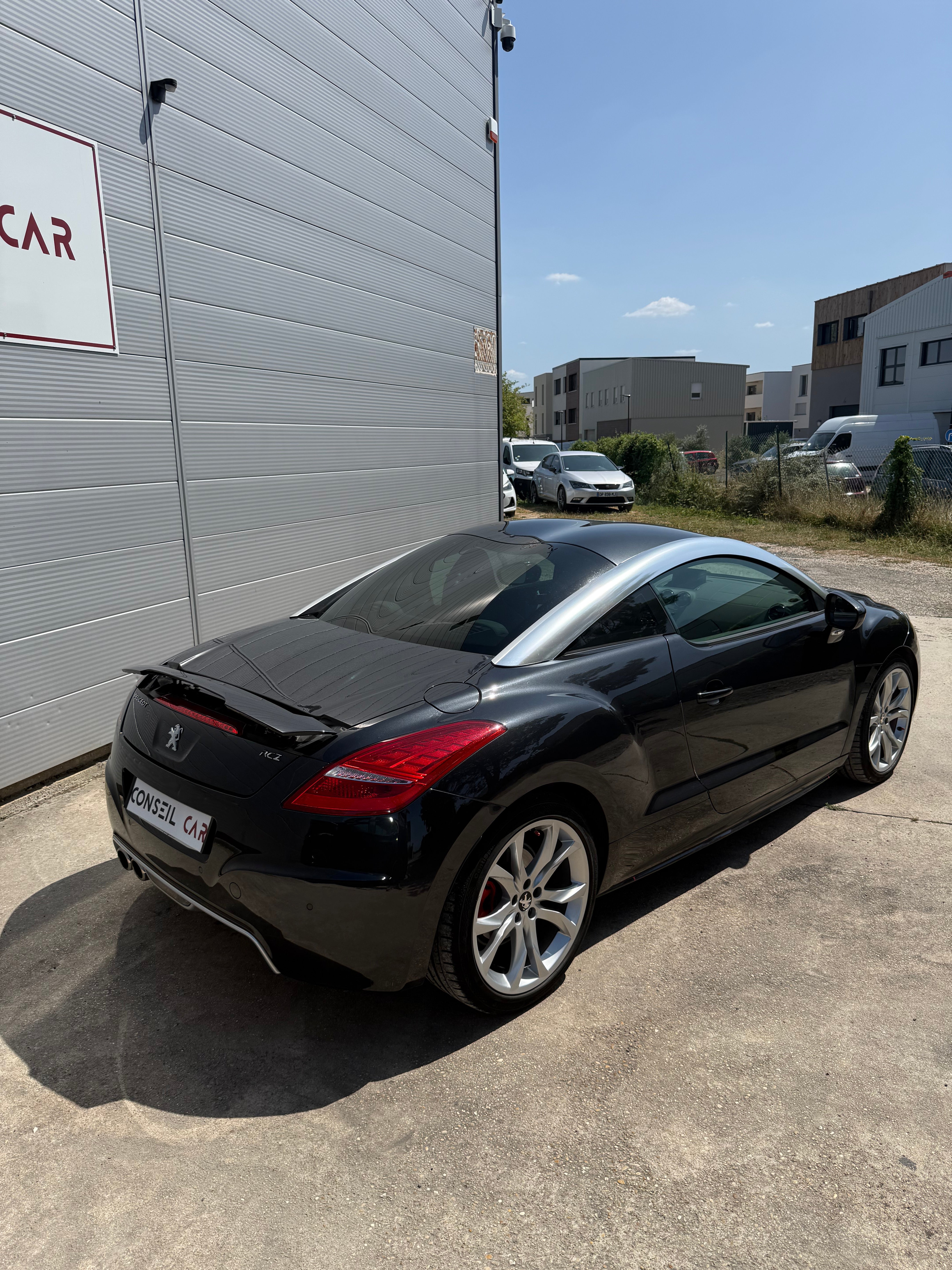 Peugeot RCZ 155CH Peugeot RCZ 155CH