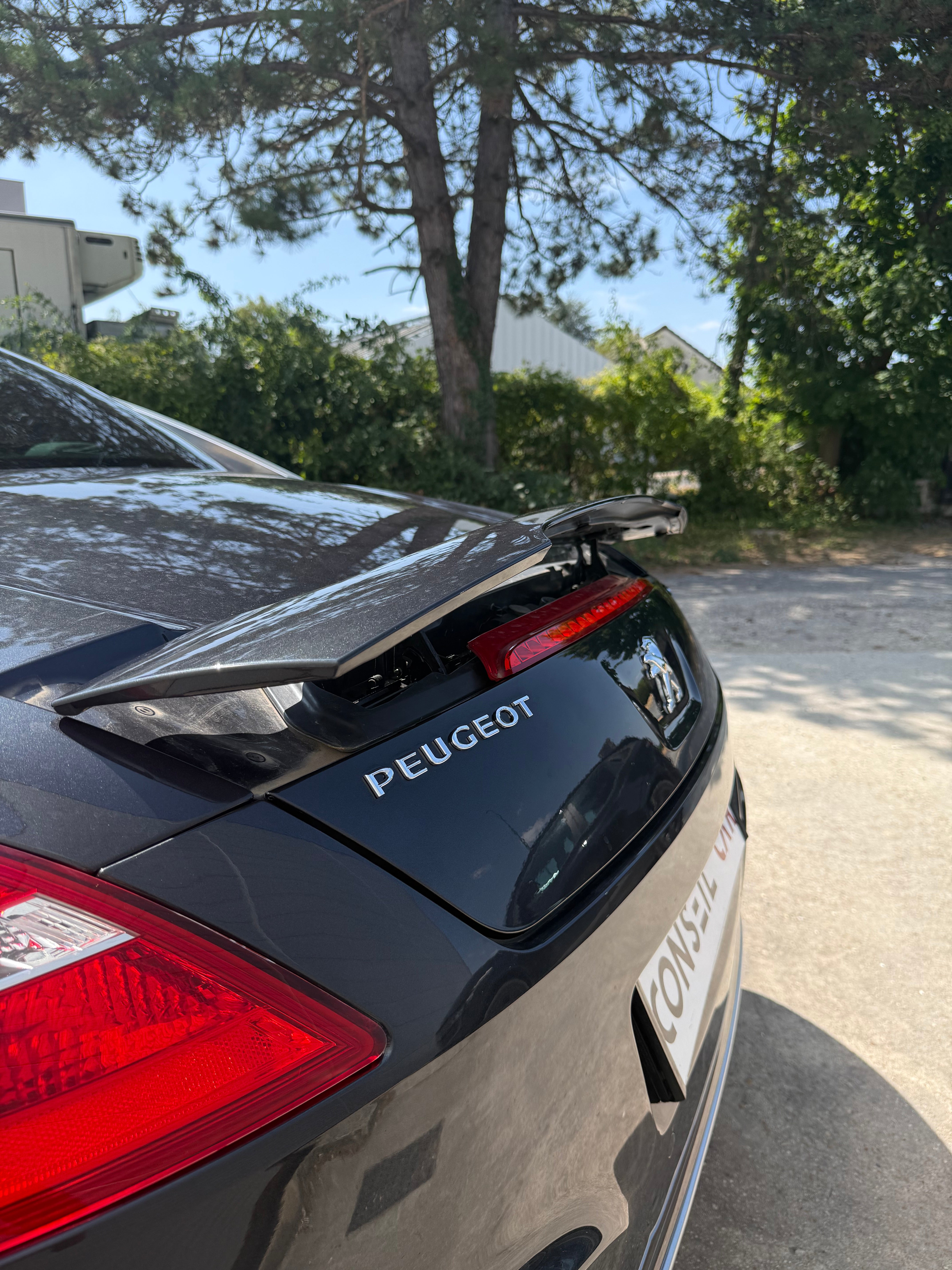 Peugeot RCZ 155CH Peugeot RCZ 155CH