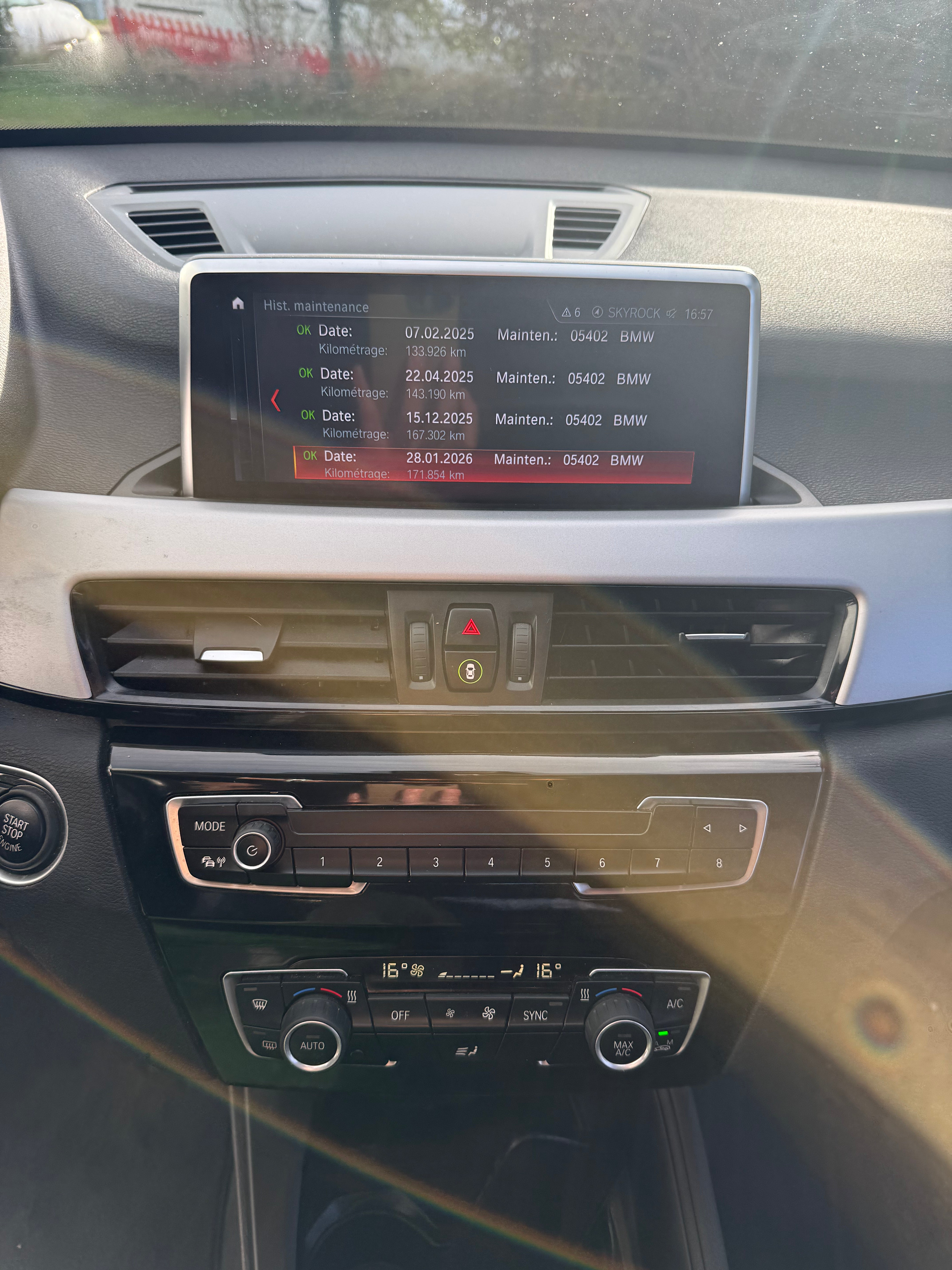 BMW X1 1.8 D 150 BUSINESS DESIGN SDRIVE BMW X1 1.8 D 150 BUSINESS DESIGN SDRIVE