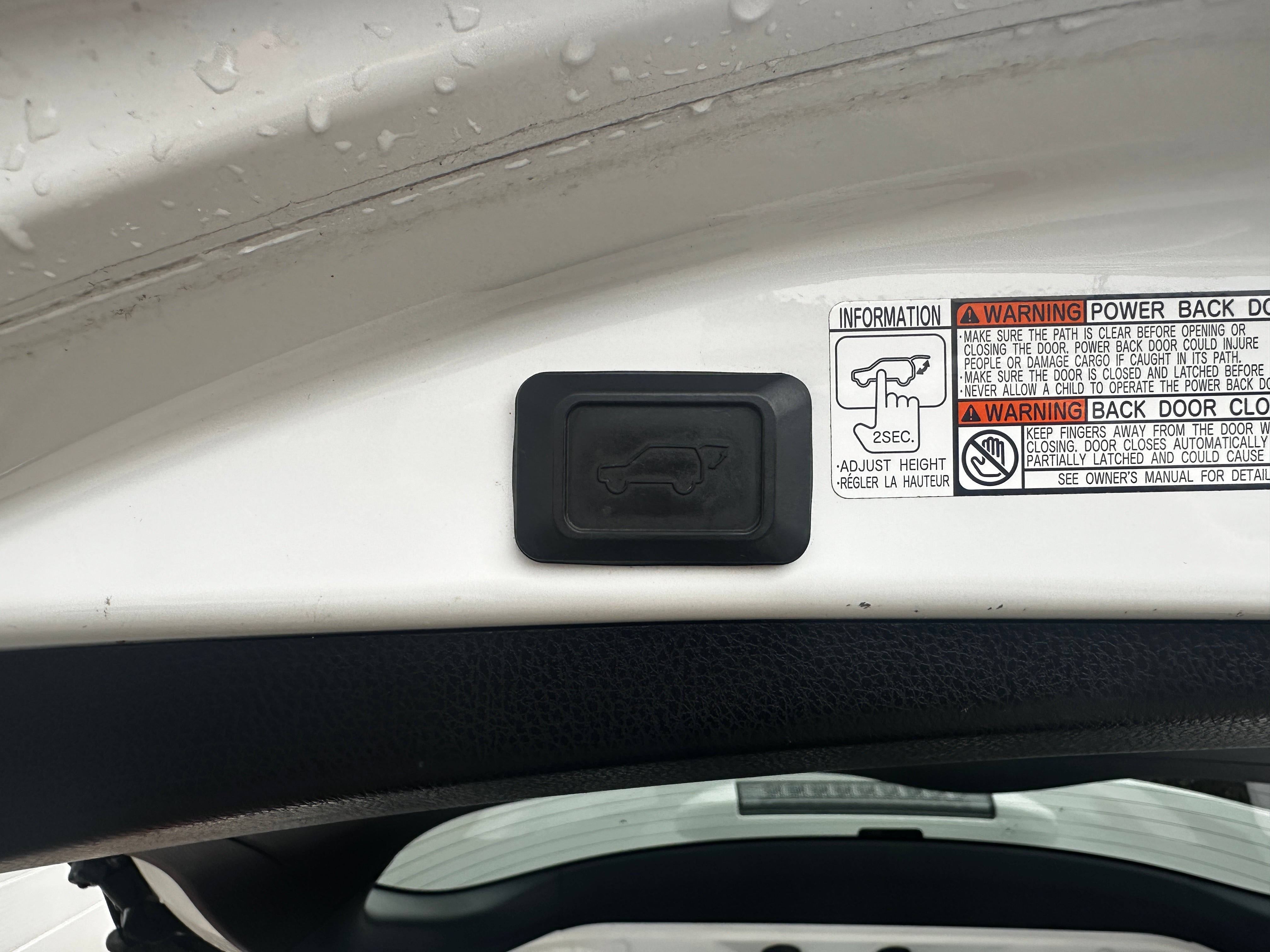 TOYOTA RAV4 2.0 125ch Life édition 4X2 TOYOTA RAV4 2.0 125ch Life édition 4X2