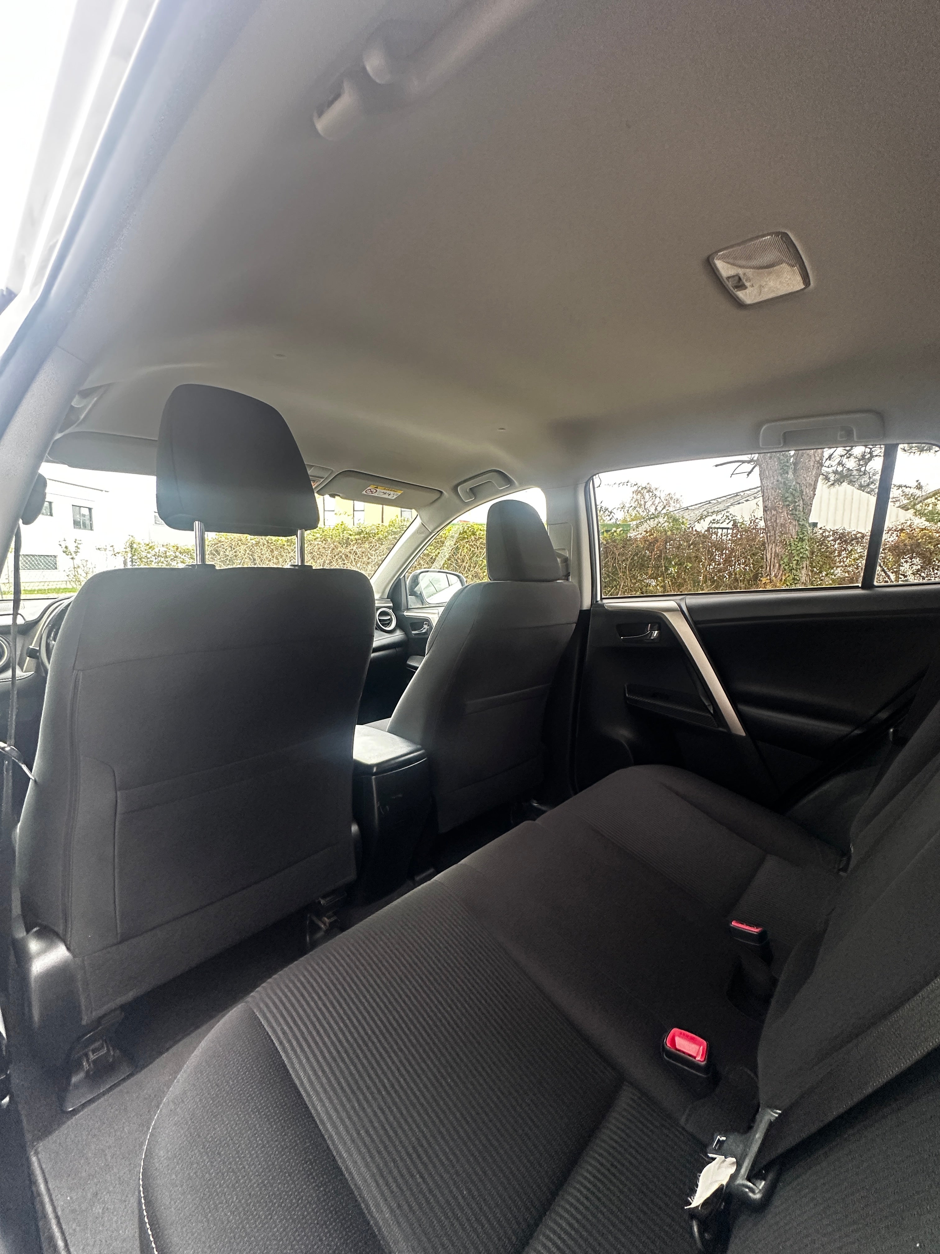 TOYOTA RAV4 2.0 125ch Life édition 4X2 TOYOTA RAV4 2.0 125ch Life édition 4X2