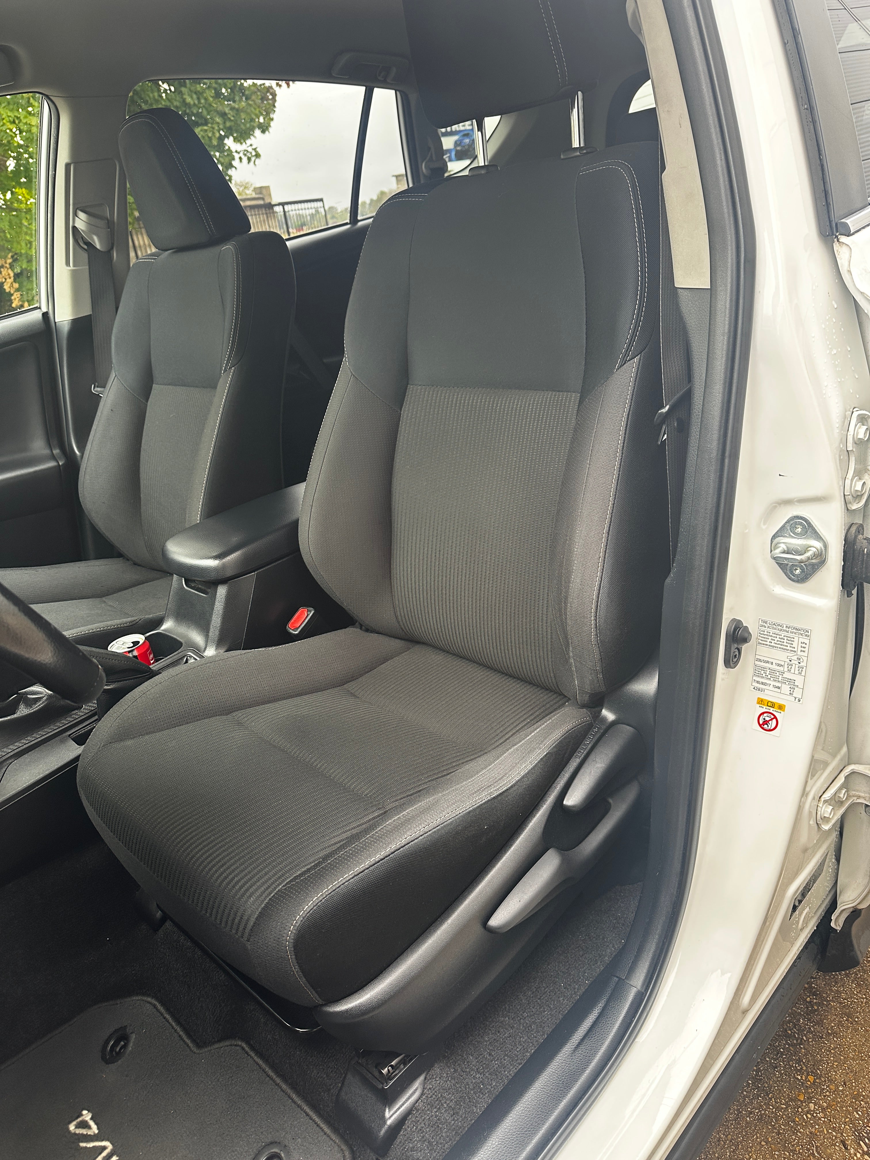 TOYOTA RAV4 2.0 125ch Life édition 4X2 TOYOTA RAV4 2.0 125ch Life édition 4X2