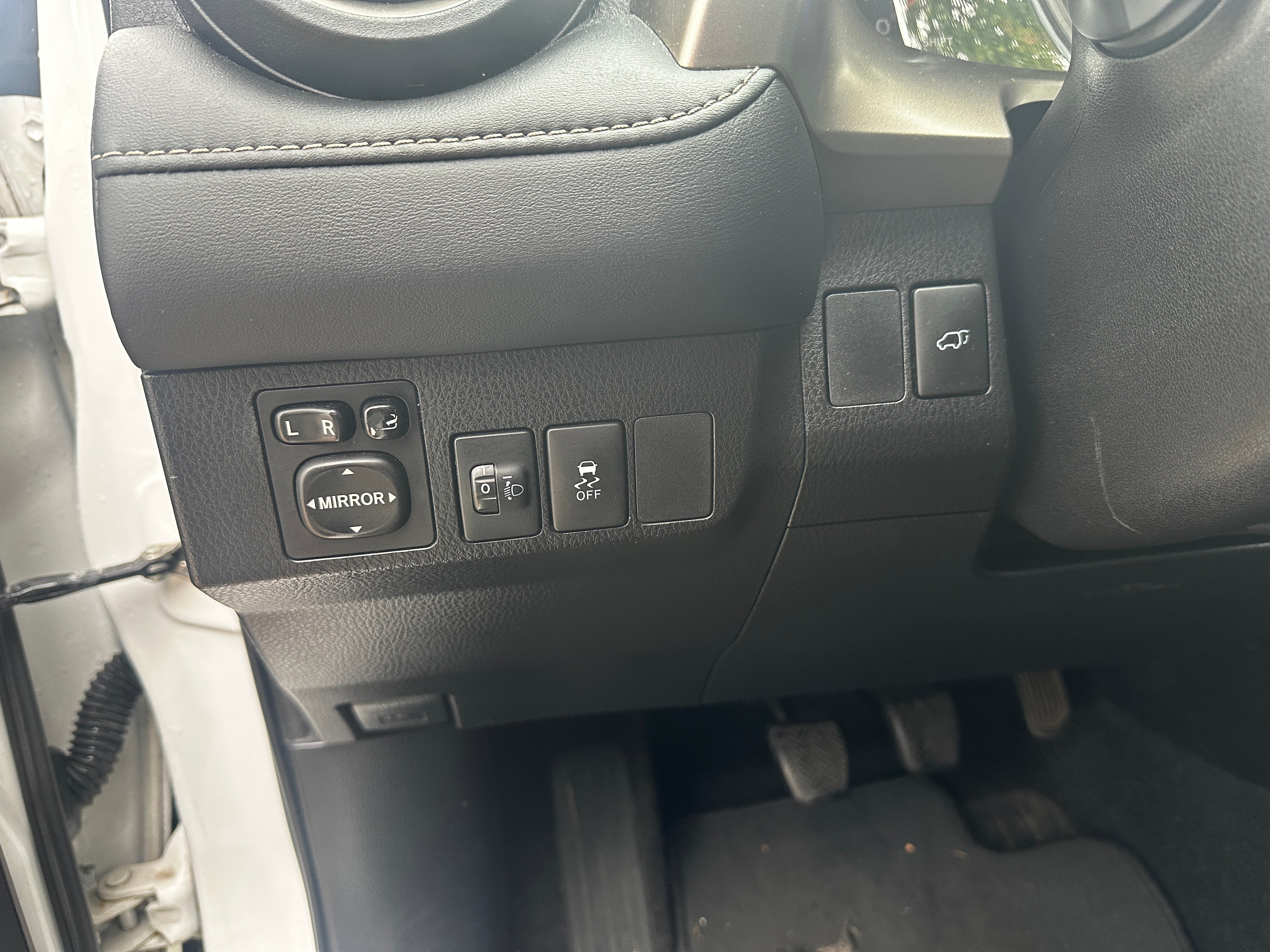 TOYOTA RAV4 2.0 125ch Life édition 4X2 TOYOTA RAV4 2.0 125ch Life édition 4X2