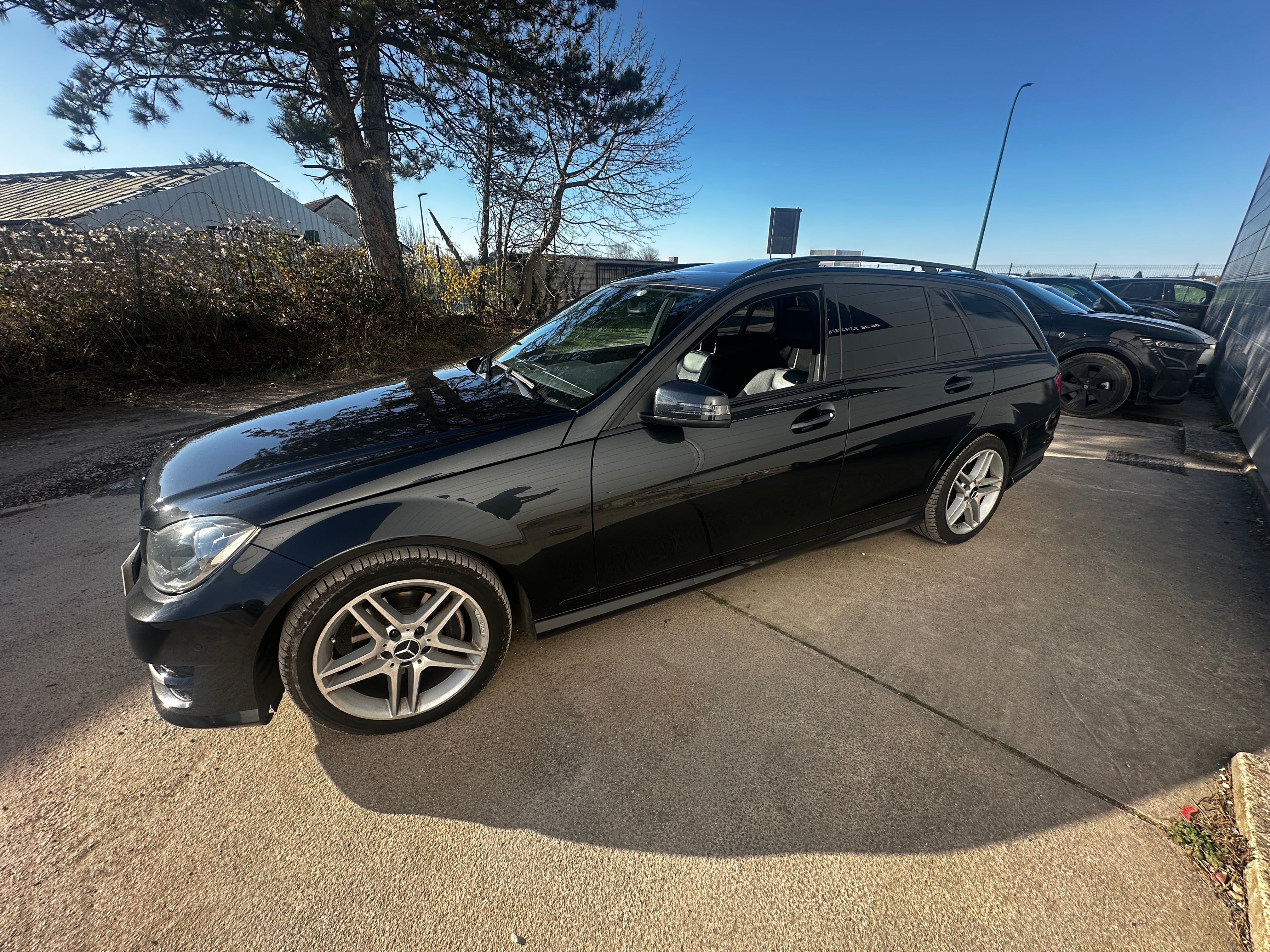 Mercedes classe C 220 CDI AMG Mercedes classe C 220 CDI AMG