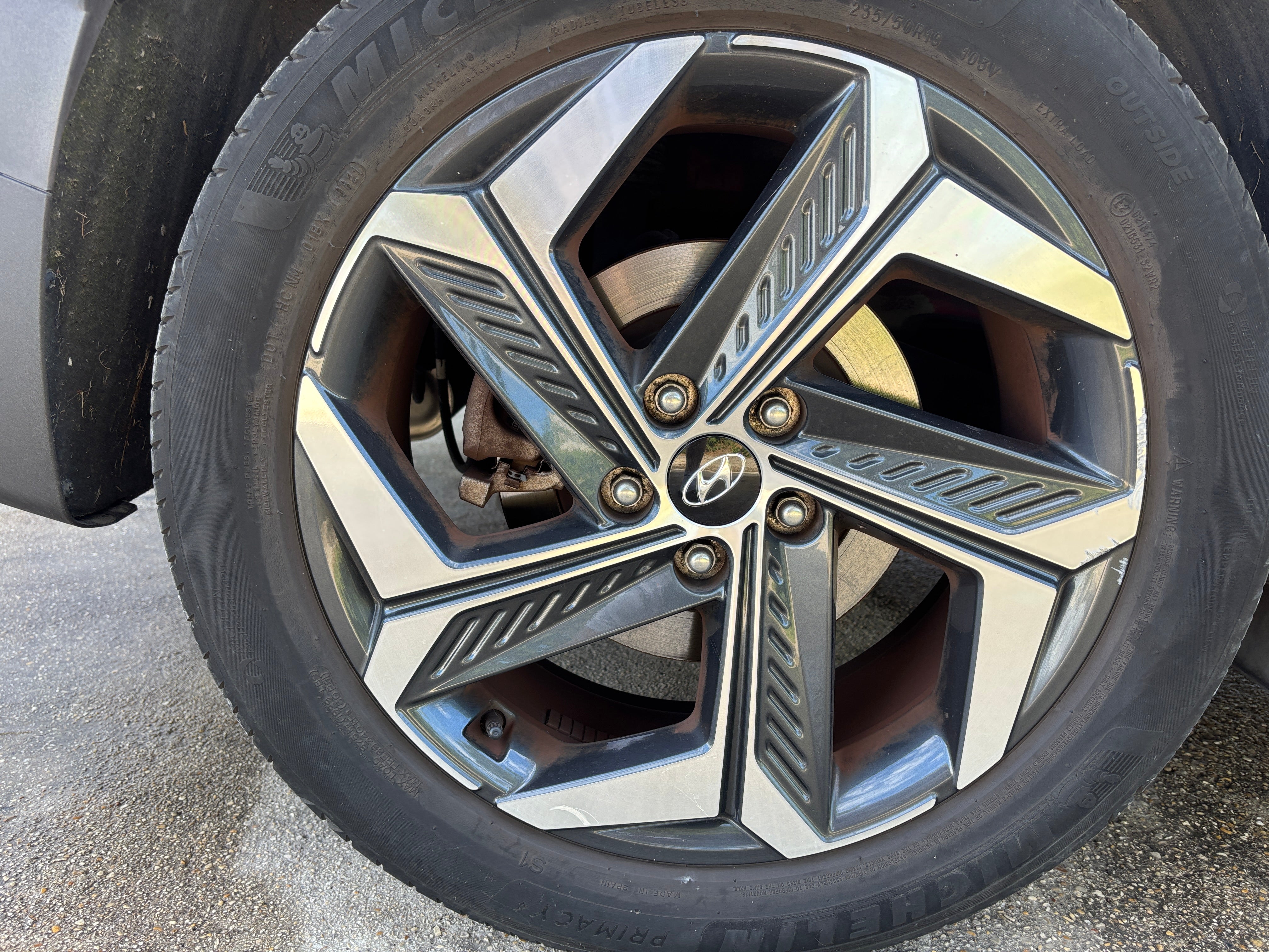 Hyundai Tucson 1.6 T-GDi 230CH HYBRIDE Hyundai Tucson 1.6 T-GDi 230CH HYBRIDE