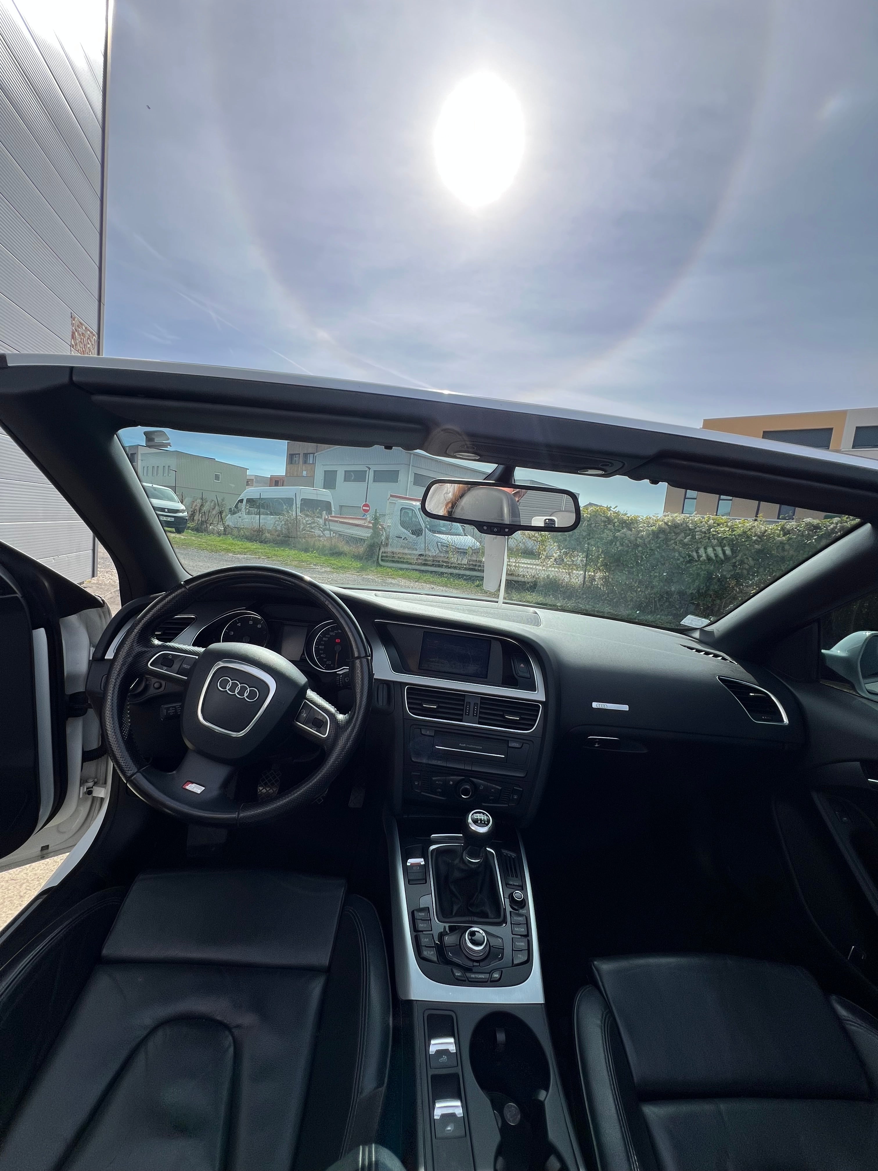 Audi A5 Cabriolet 2.0 TFSI 210 S-LINE Audi A5 Cabriolet 2.0 TFSI 210 S-LINE