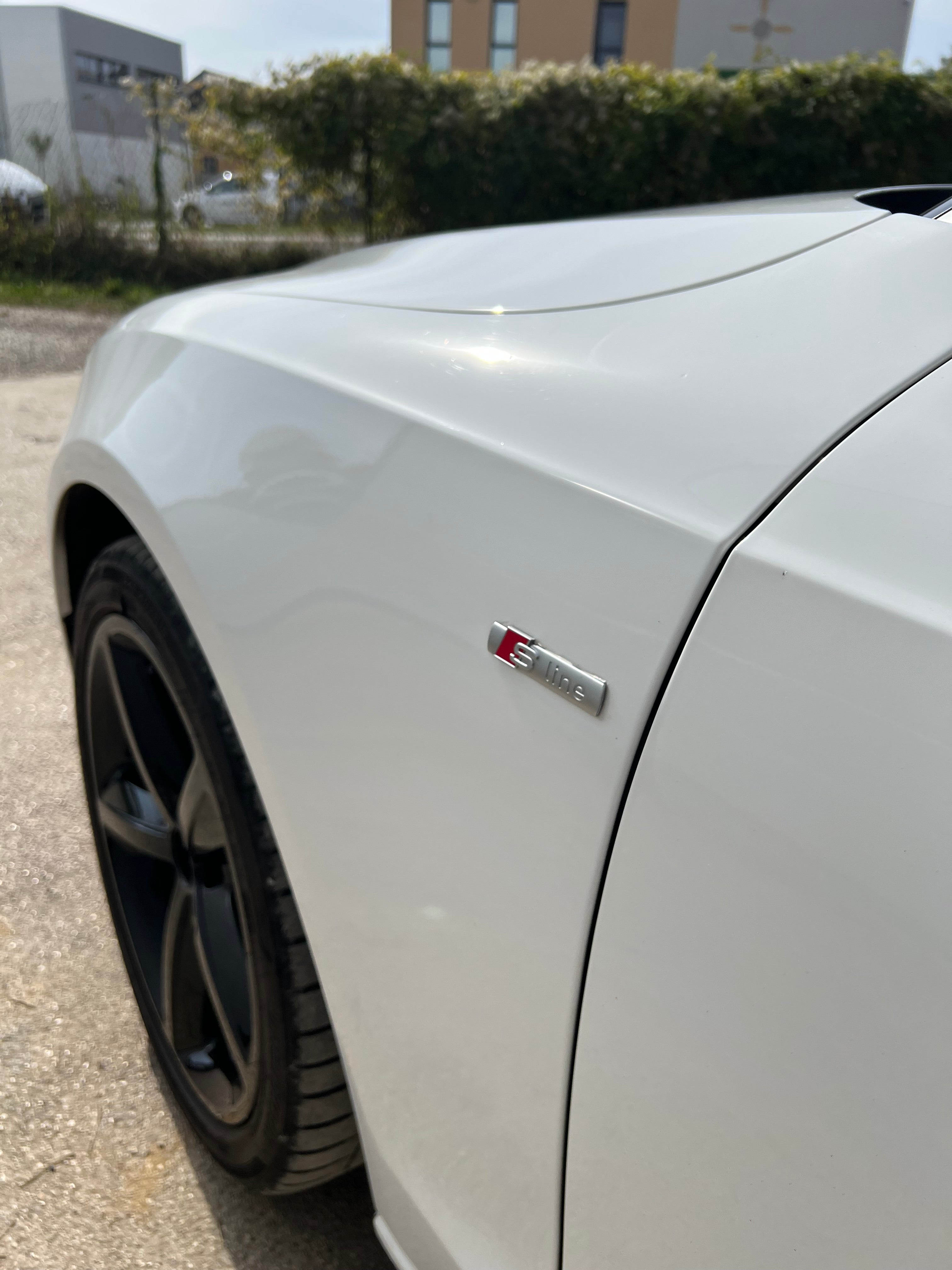 Audi A5 Cabriolet 2.0 TFSI 210 S-LINE Audi A5 Cabriolet 2.0 TFSI 210 S-LINE