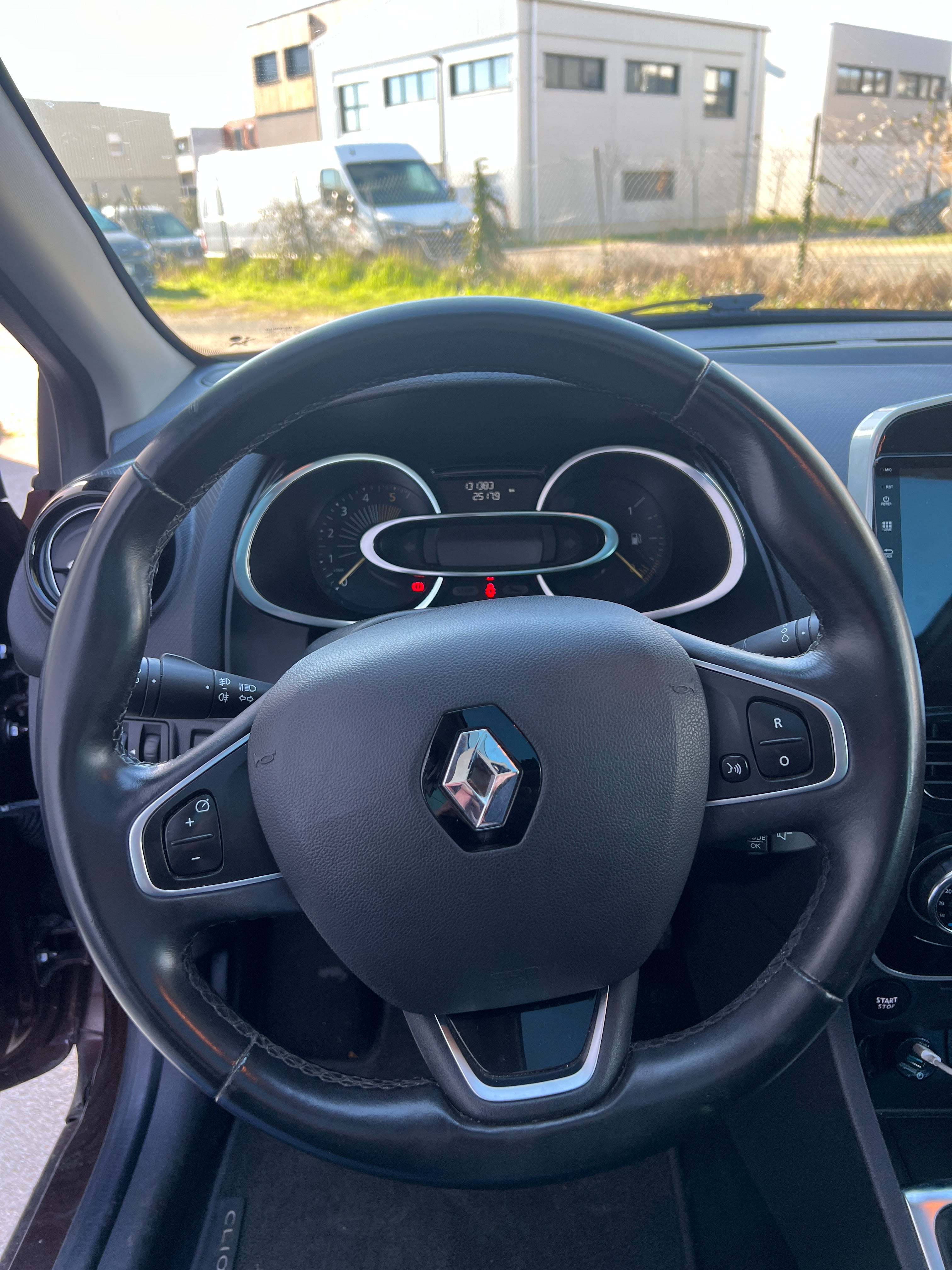 Renault Clio 1.5 DCI 90ch Renault Clio 1.5 DCI 90ch