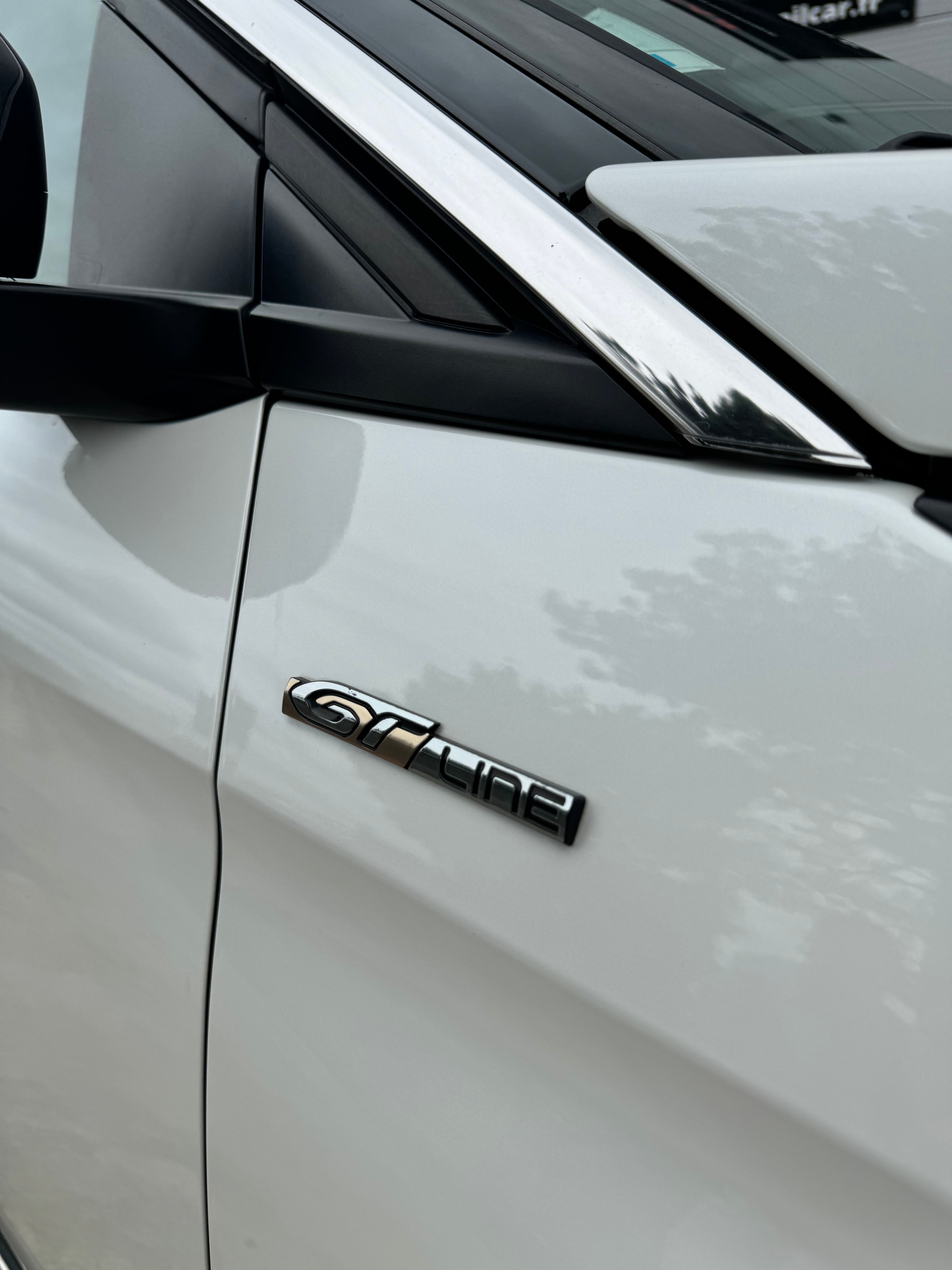 Peugeot 3008 1.6 180CH GT Line EAT8 Peugeot 3008 1.6 180CH GT Line EAT8