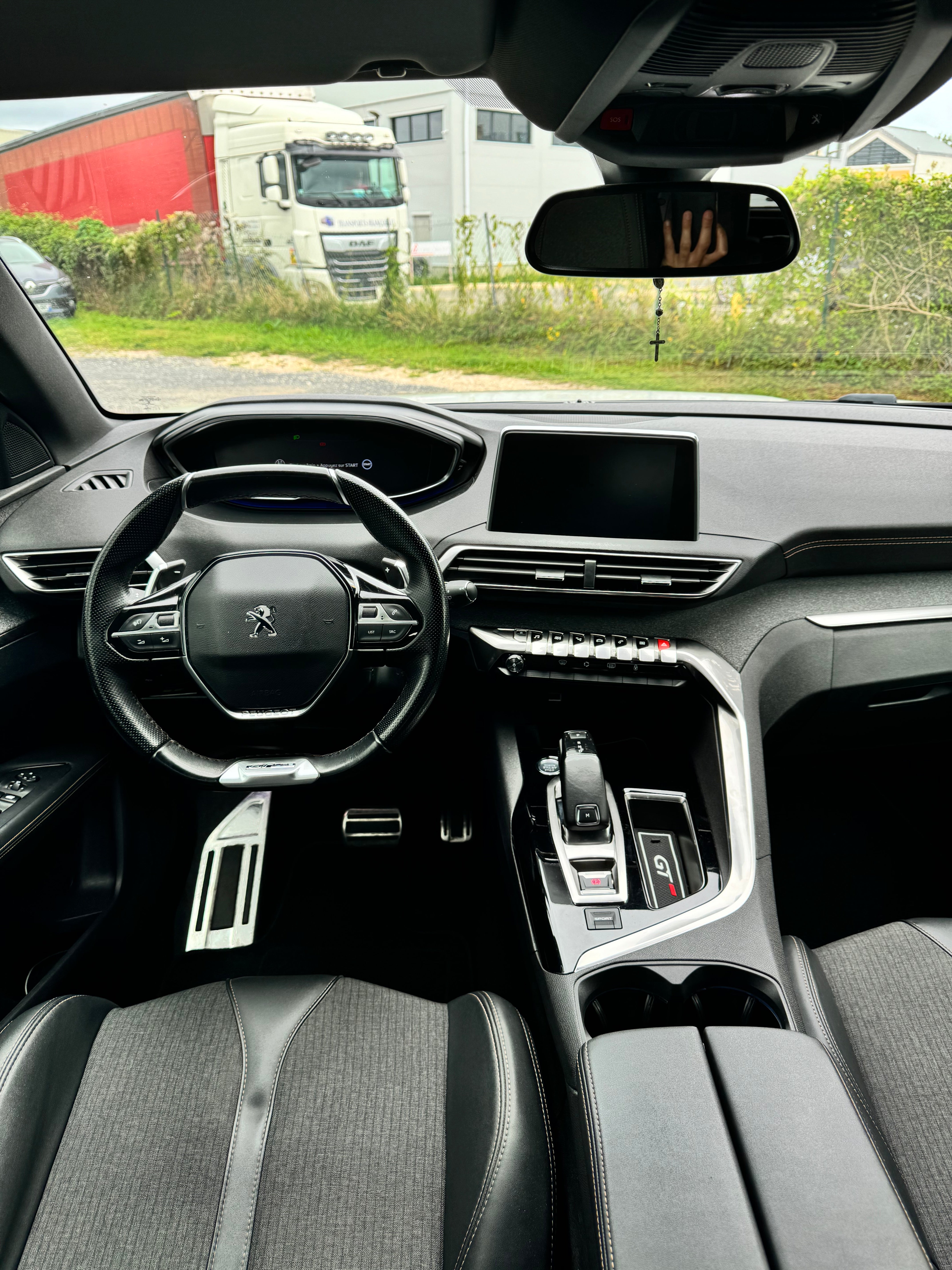 Peugeot 3008 1.6 180CH GT Line EAT8 Peugeot 3008 1.6 180CH GT Line EAT8