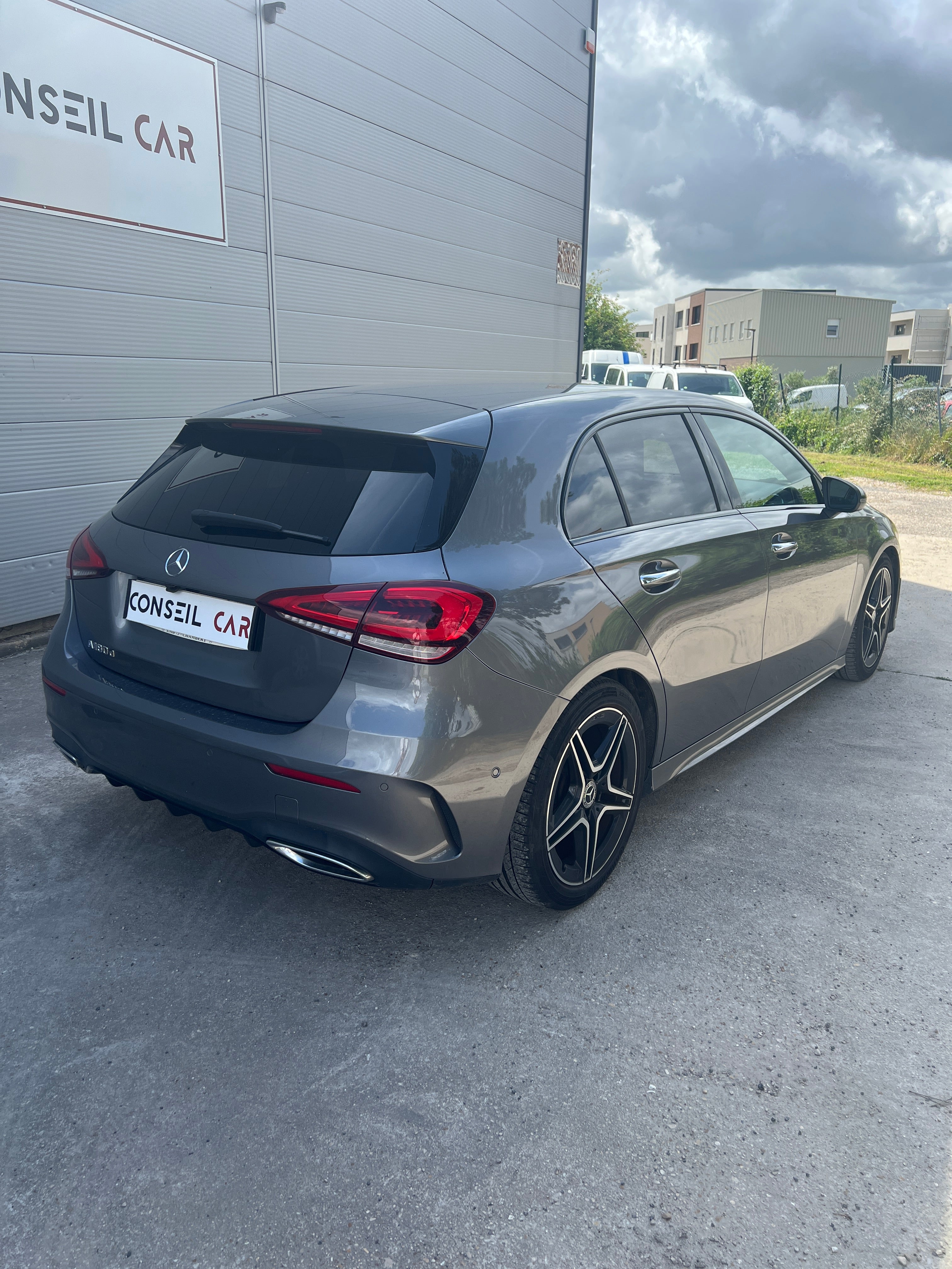 Mercedes Classe A 180D AMG LINE Mercedes Classe A 180D AMG LINE