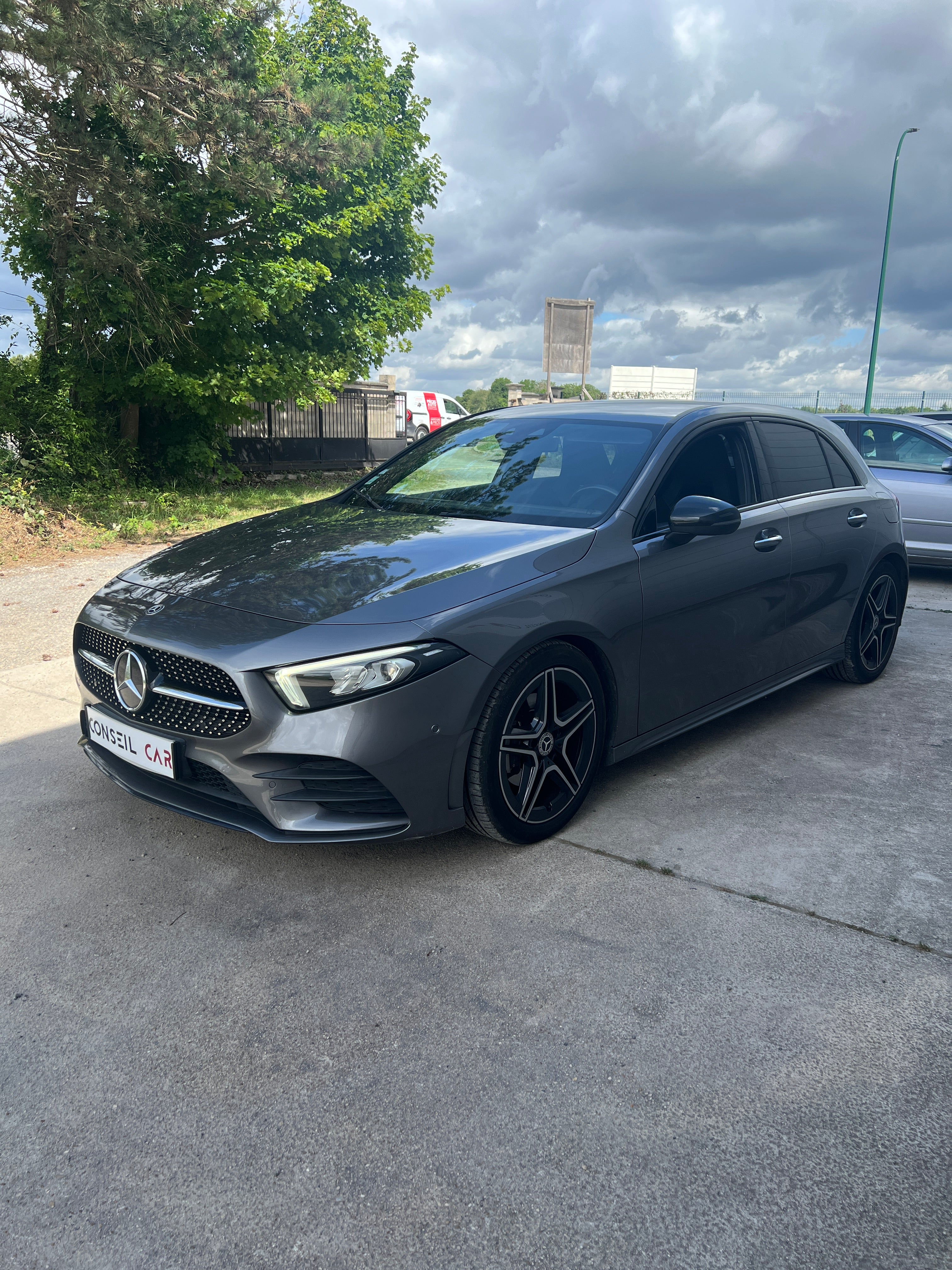 Mercedes Classe A 180D AMG LINE Mercedes Classe A 180D AMG LINE