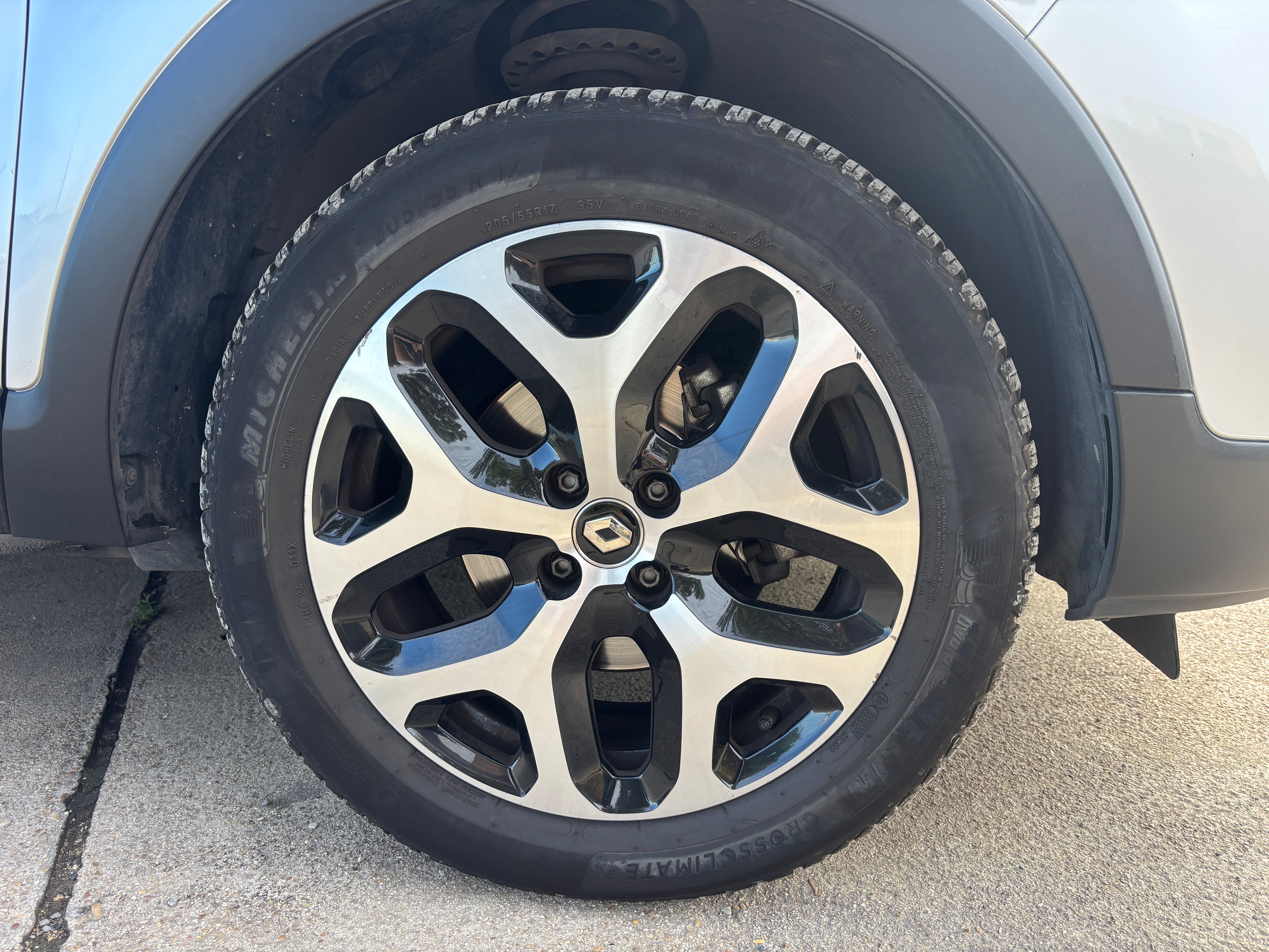 Renault Captur 1.3 TCE 130CH Renault Captur 1.3 TCE 130CH