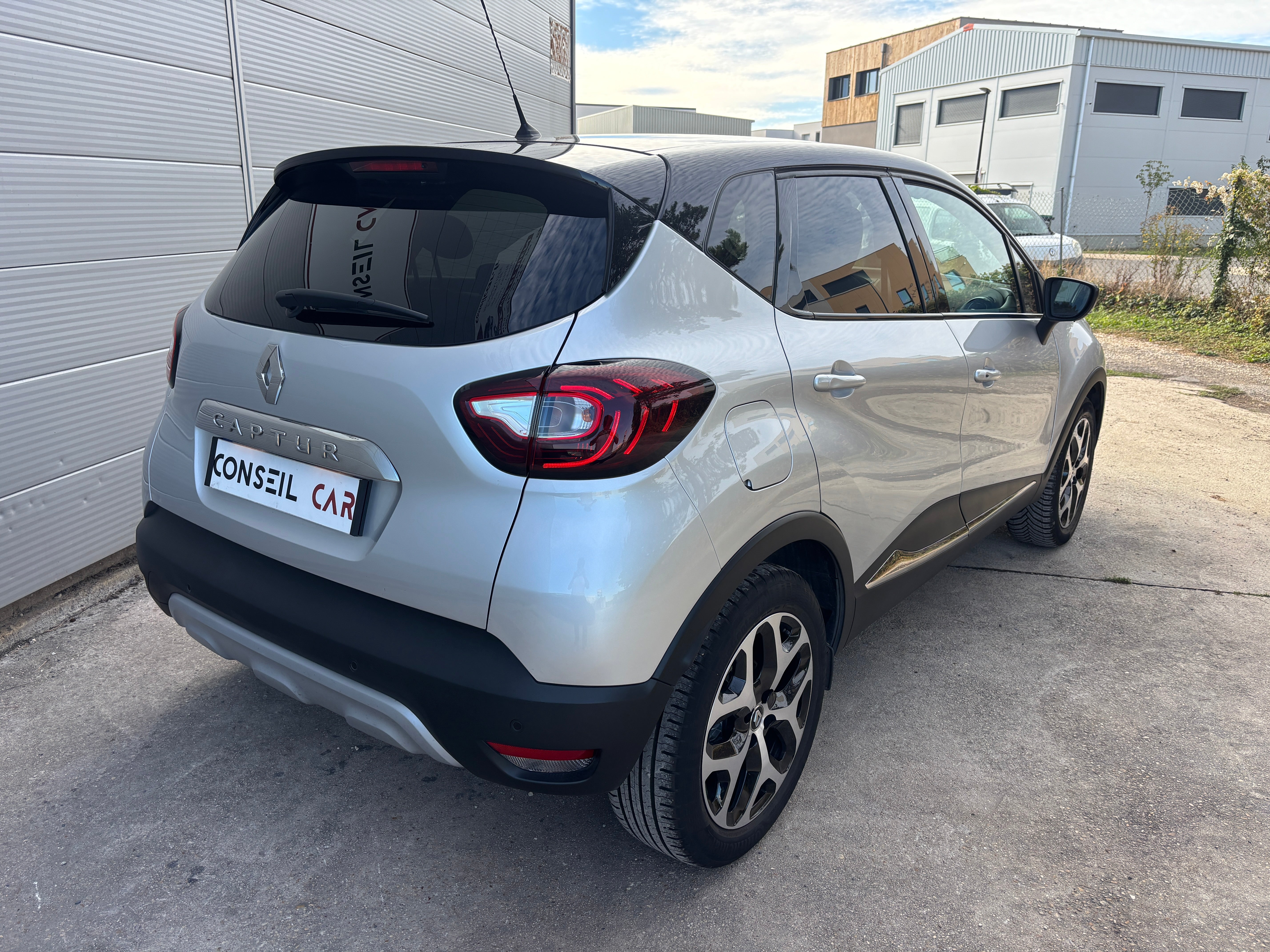 Renault Captur 1.3 TCE 130CH Renault Captur 1.3 TCE 130CH