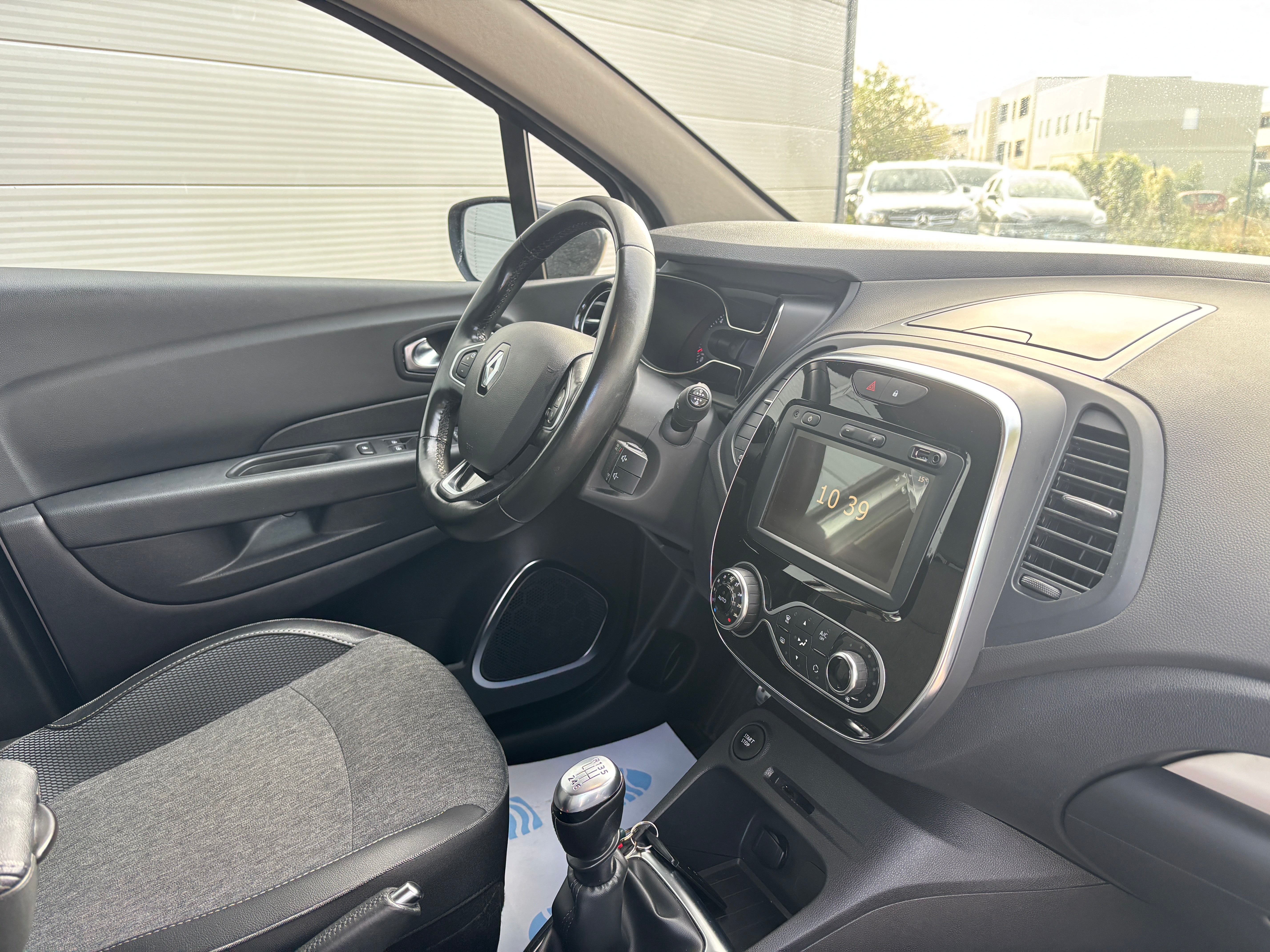 Renault Captur 1.3 TCE 130CH Renault Captur 1.3 TCE 130CH