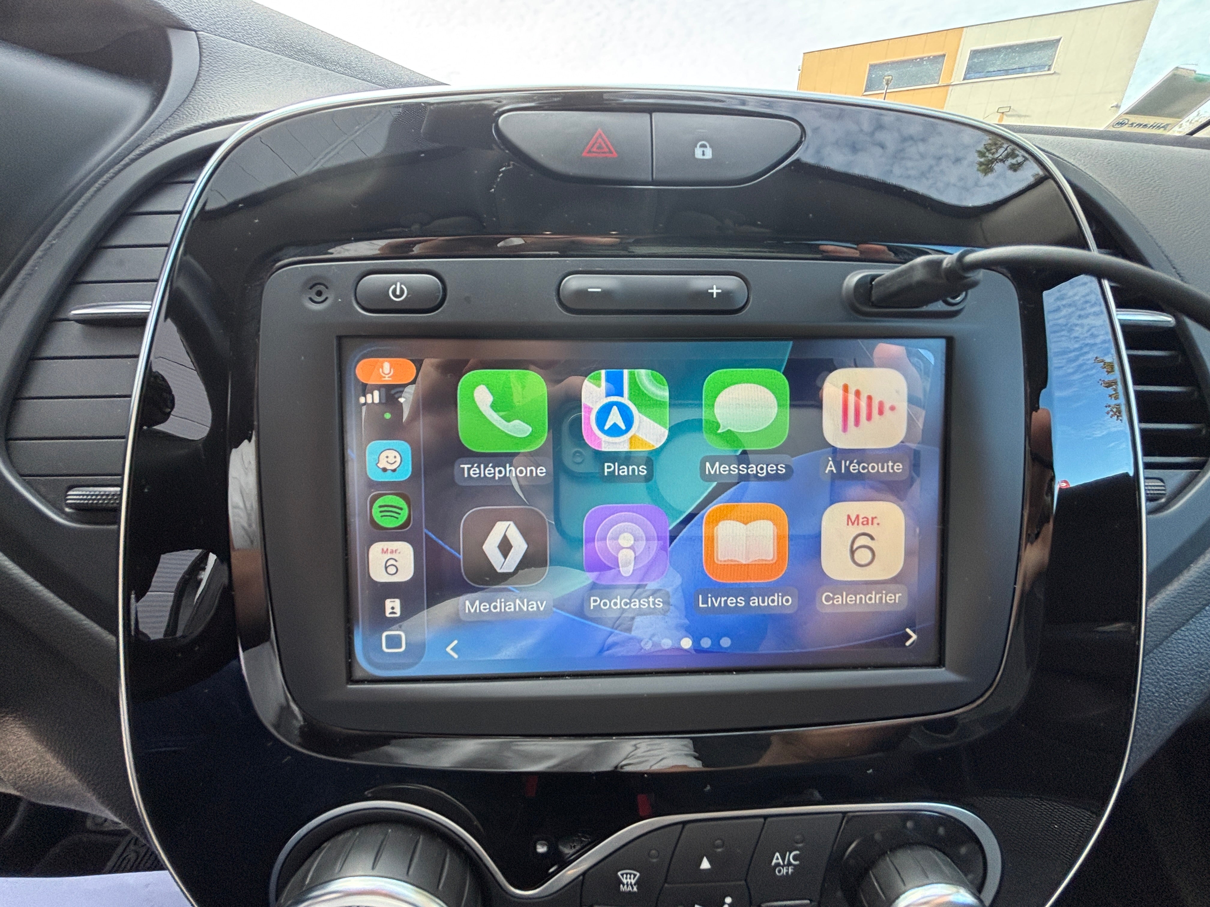 Renault Captur 1.3 TCE 130CH Renault Captur 1.3 TCE 130CH