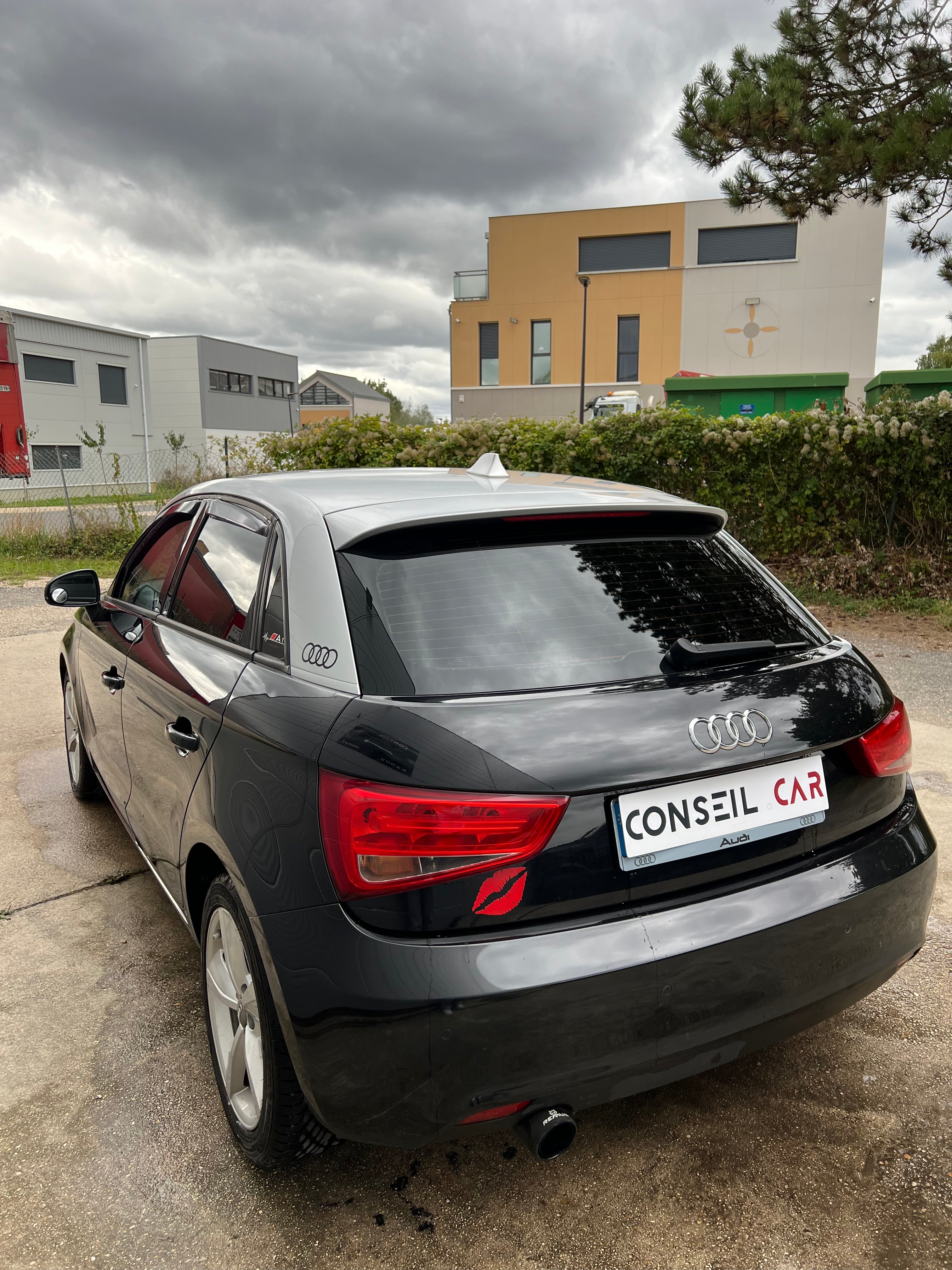 Audi A1 1.6 TDI 90 AMBIANTE Audi A1 1.6 TDI 90 AMBIANTE