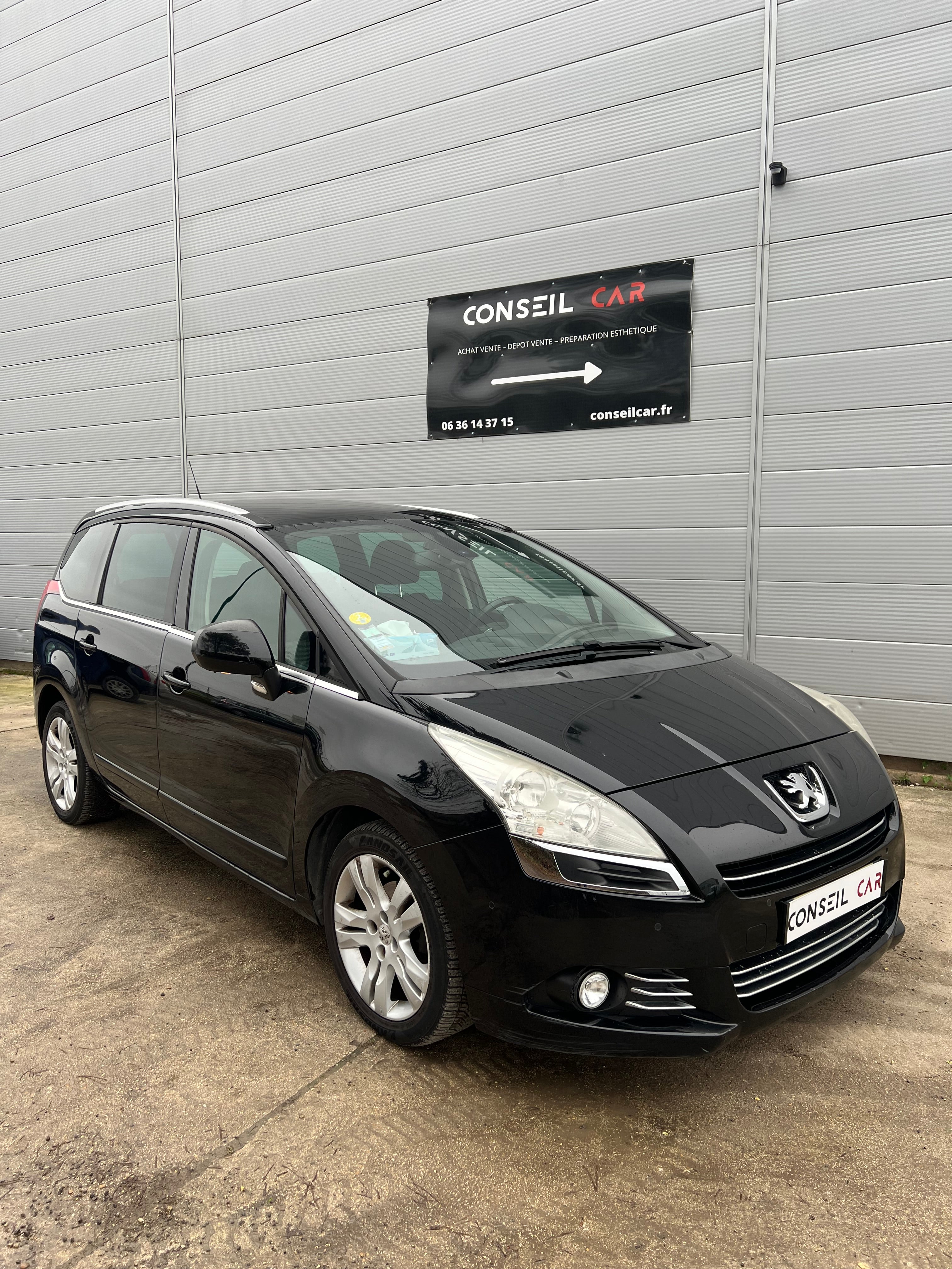 Peugeot 5008 1.6 HDi BOITE AUTO Peugeot 5008 1.6 HDi BOITE AUTO