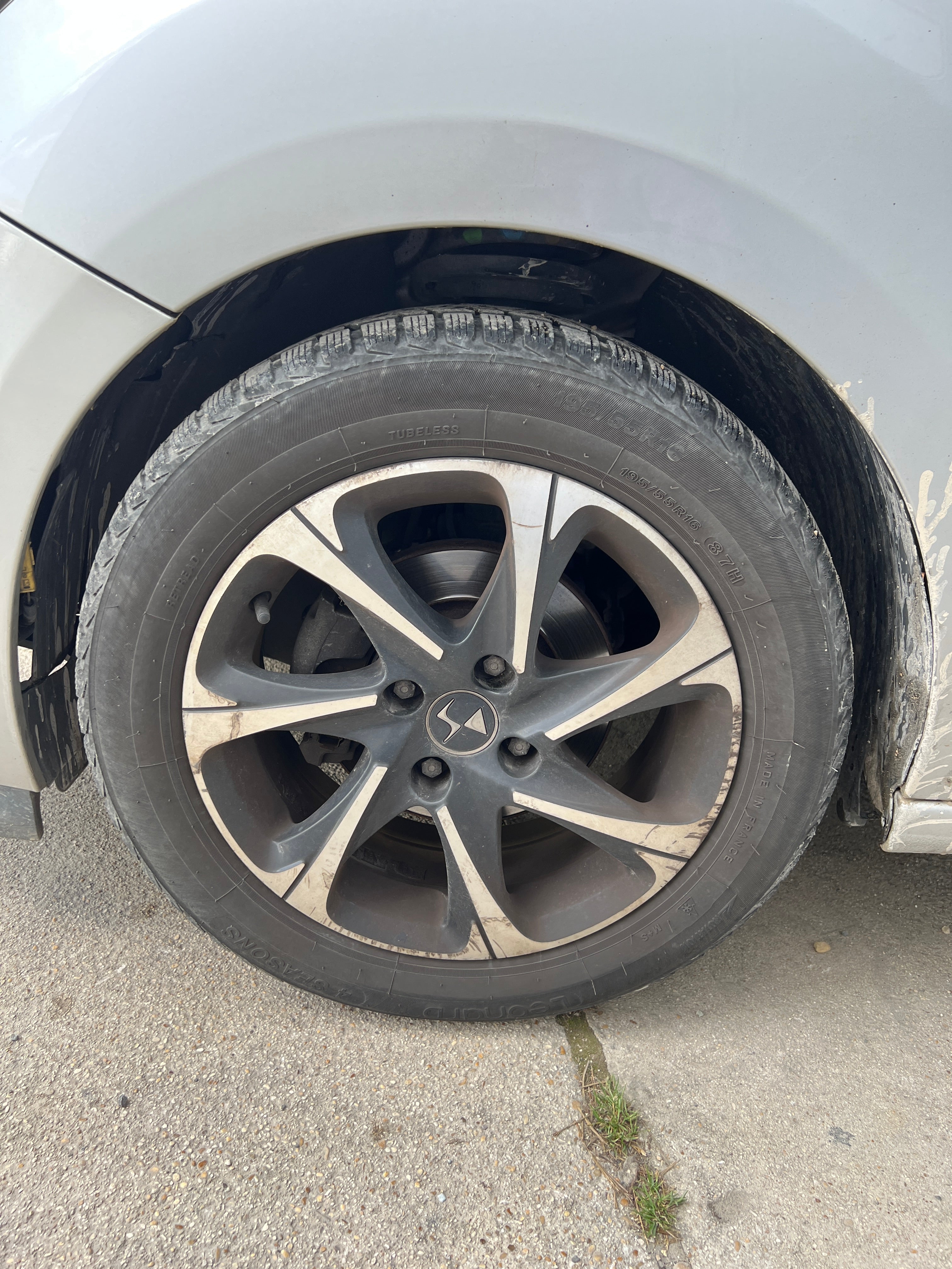 DS3 1.2 Puretech 110cv DS3 1.2 Puretech 110cv