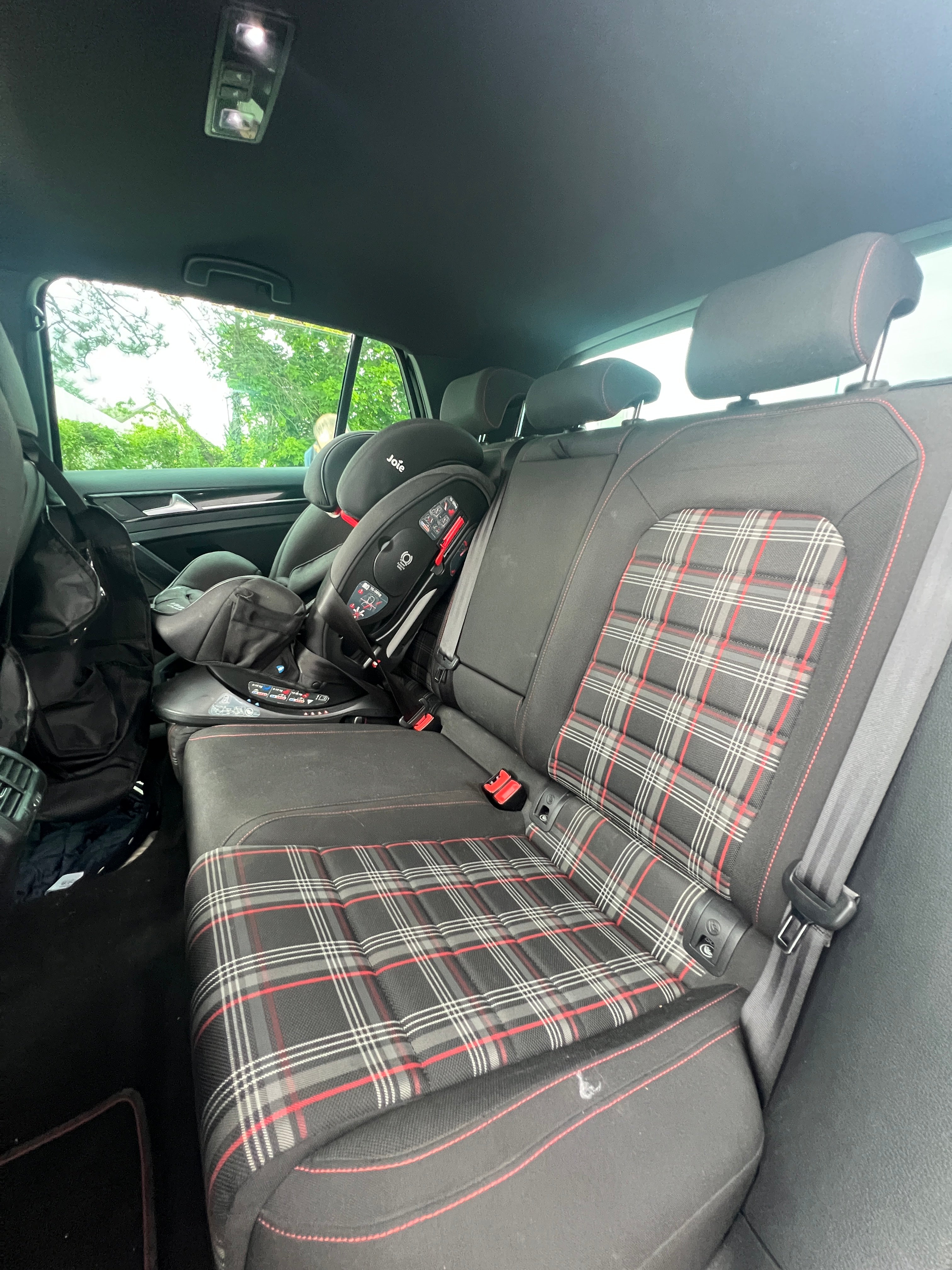 Volkswagen Golf 7 GTI 2.0 TFSI DSG6 220cv Volkswagen Golf 7 GTI 2.0 TFSI DSG6 220cv