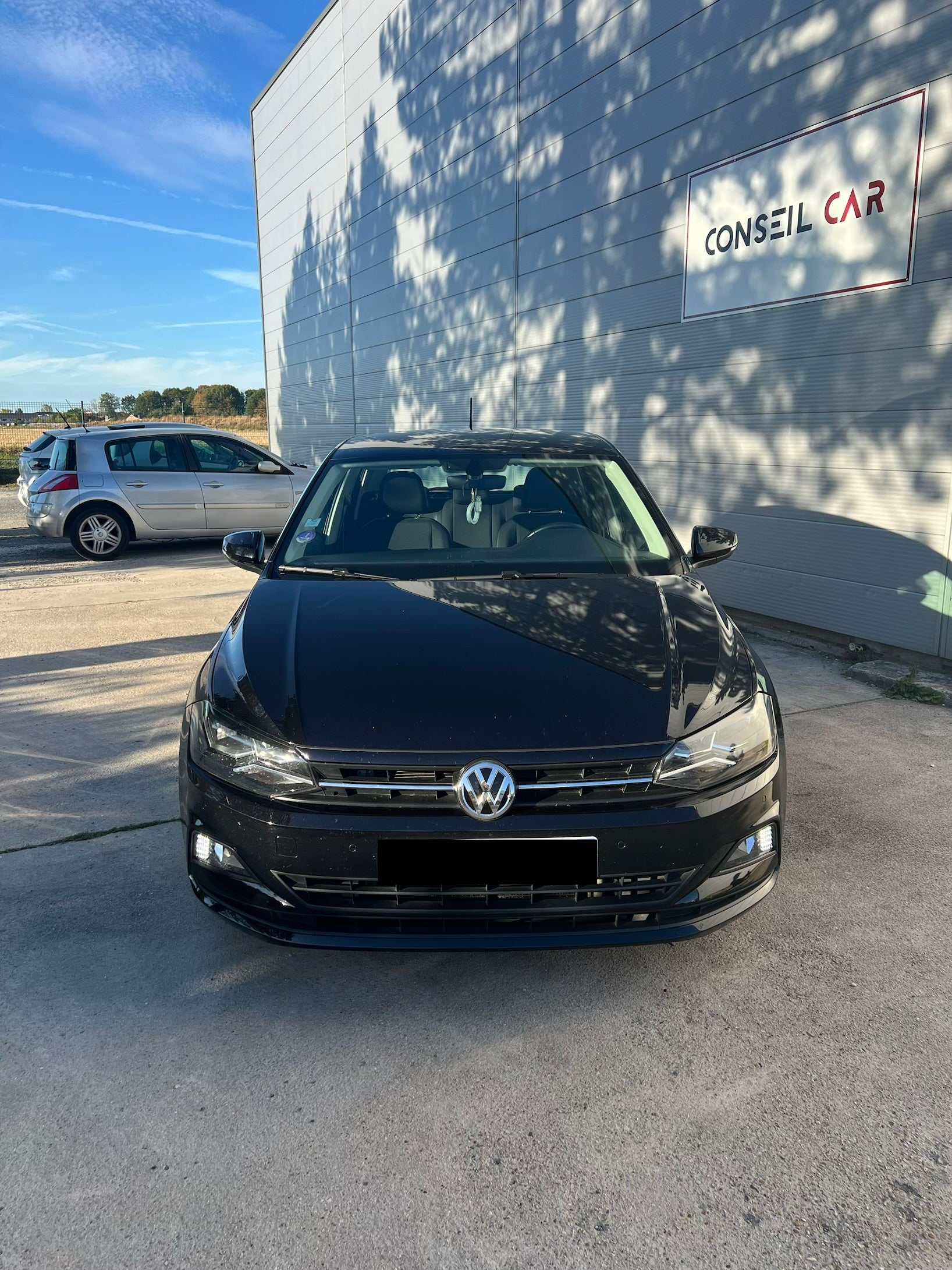 Volkswagen Polo 1.0 TSI 95 LOUNGE BUSINESS Volkswagen Polo 1.0 TSI 95 LOUNGE BUSINESS