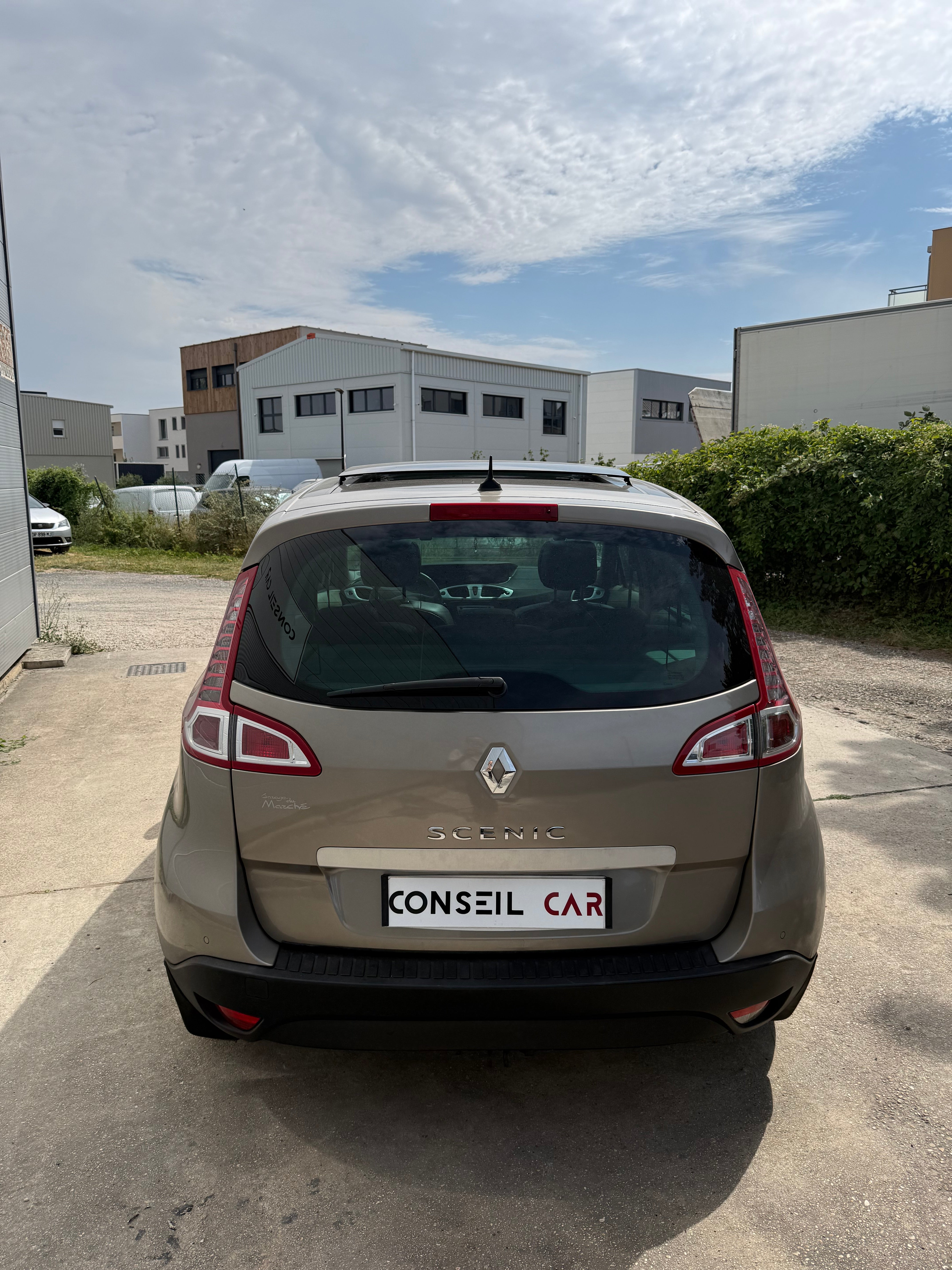Renault Scenic 1.5 DCI 110CH Renault Scenic 1.5 DCI 110CH