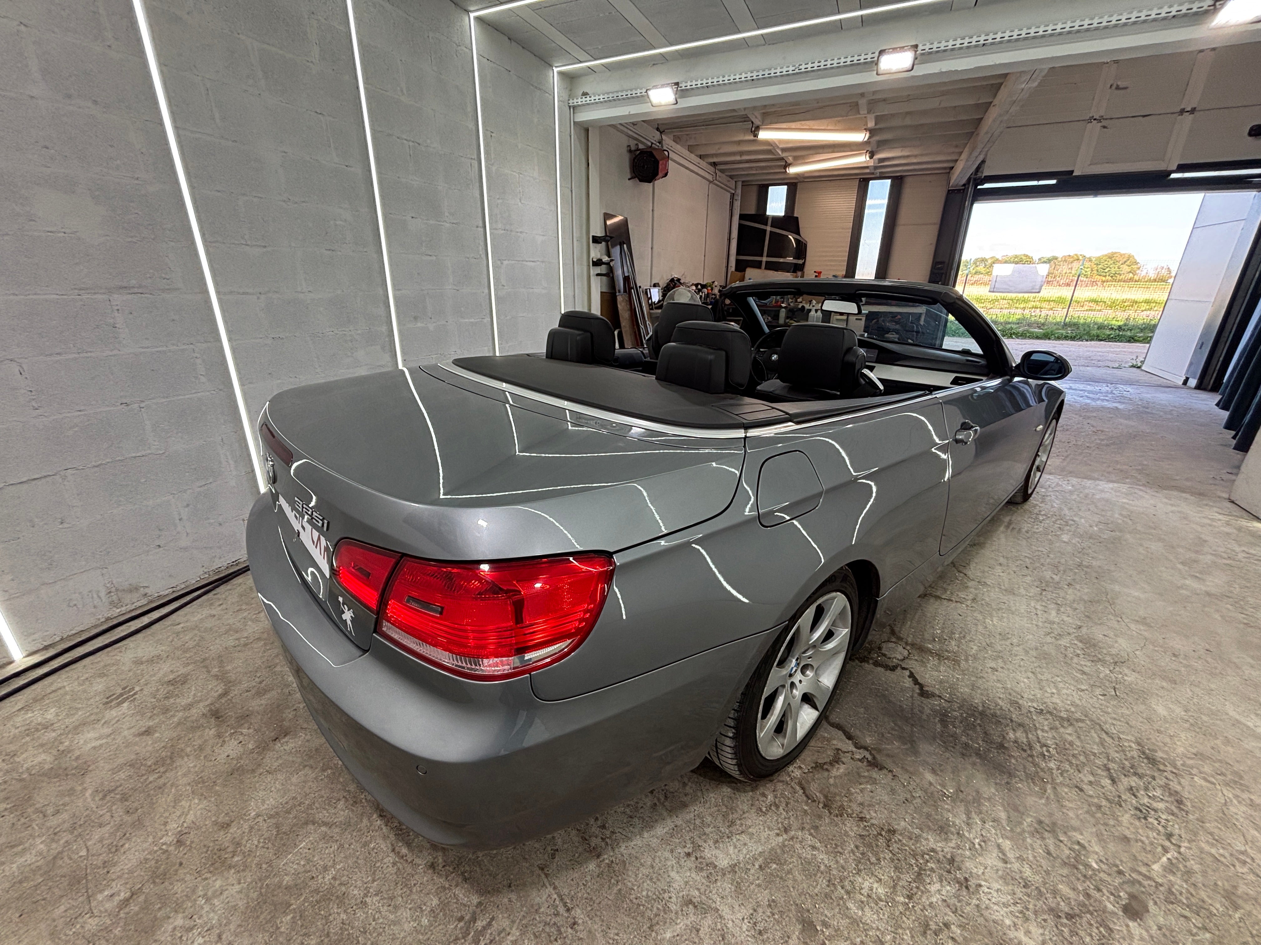 Bmw Série 3 E93 325I 220CH ZF6 Bmw Série 3 E93 325I 220CH ZF6