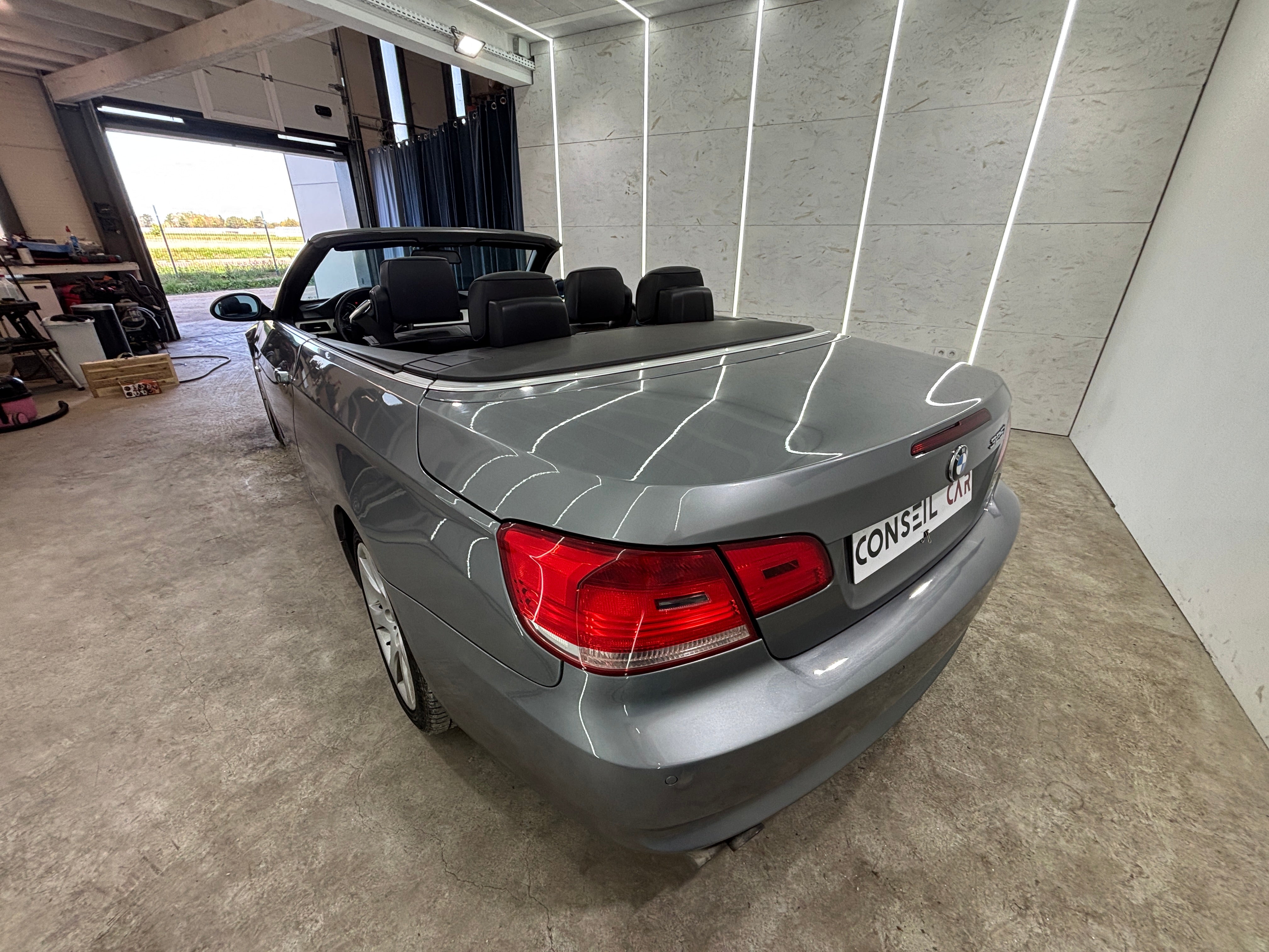 Bmw Série 3 E93 325I 220CH ZF6 Bmw Série 3 E93 325I 220CH ZF6