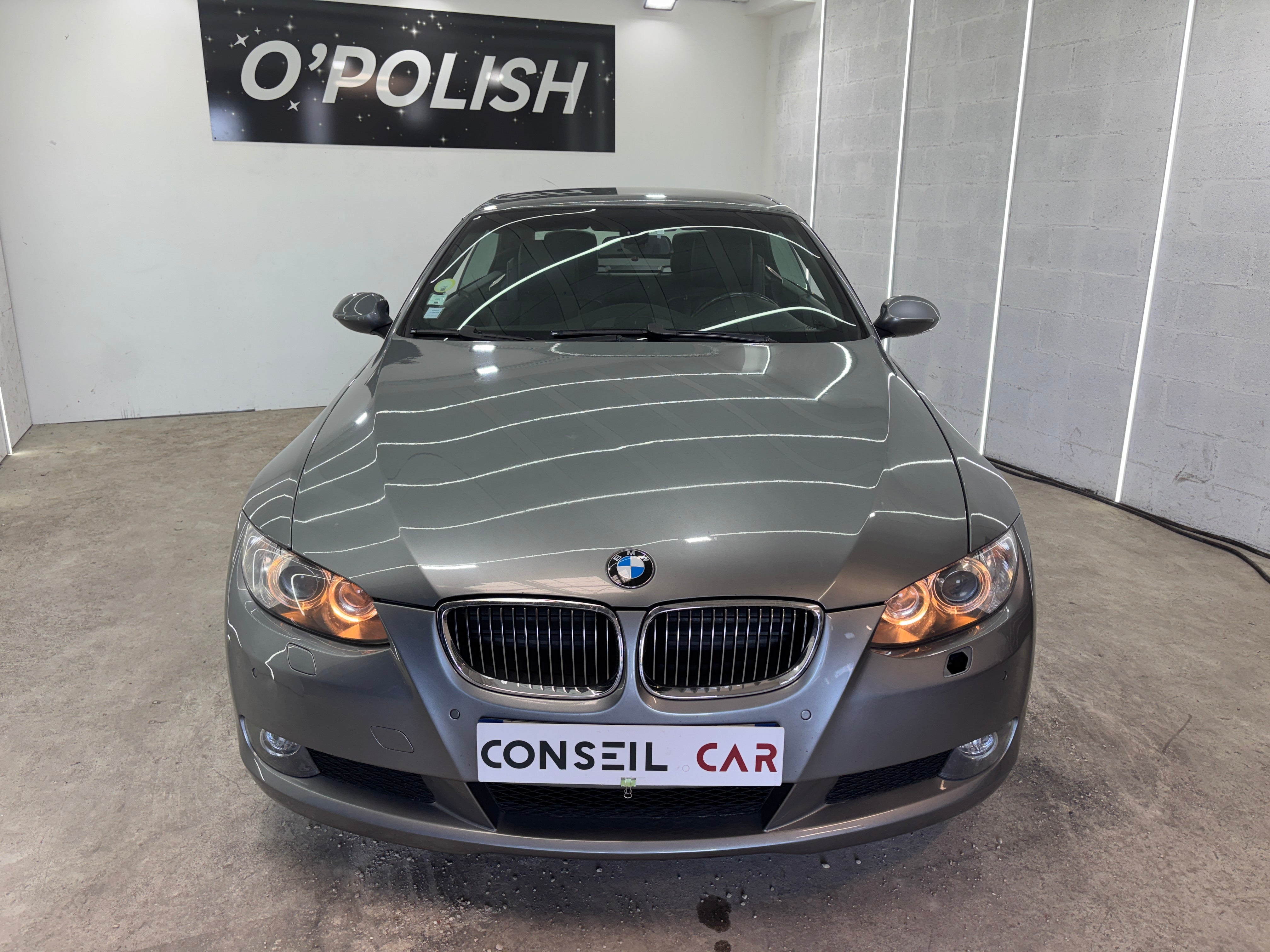 Bmw Série 3 E93 325I 220CH ZF6 Bmw Série 3 E93 325I 220CH ZF6