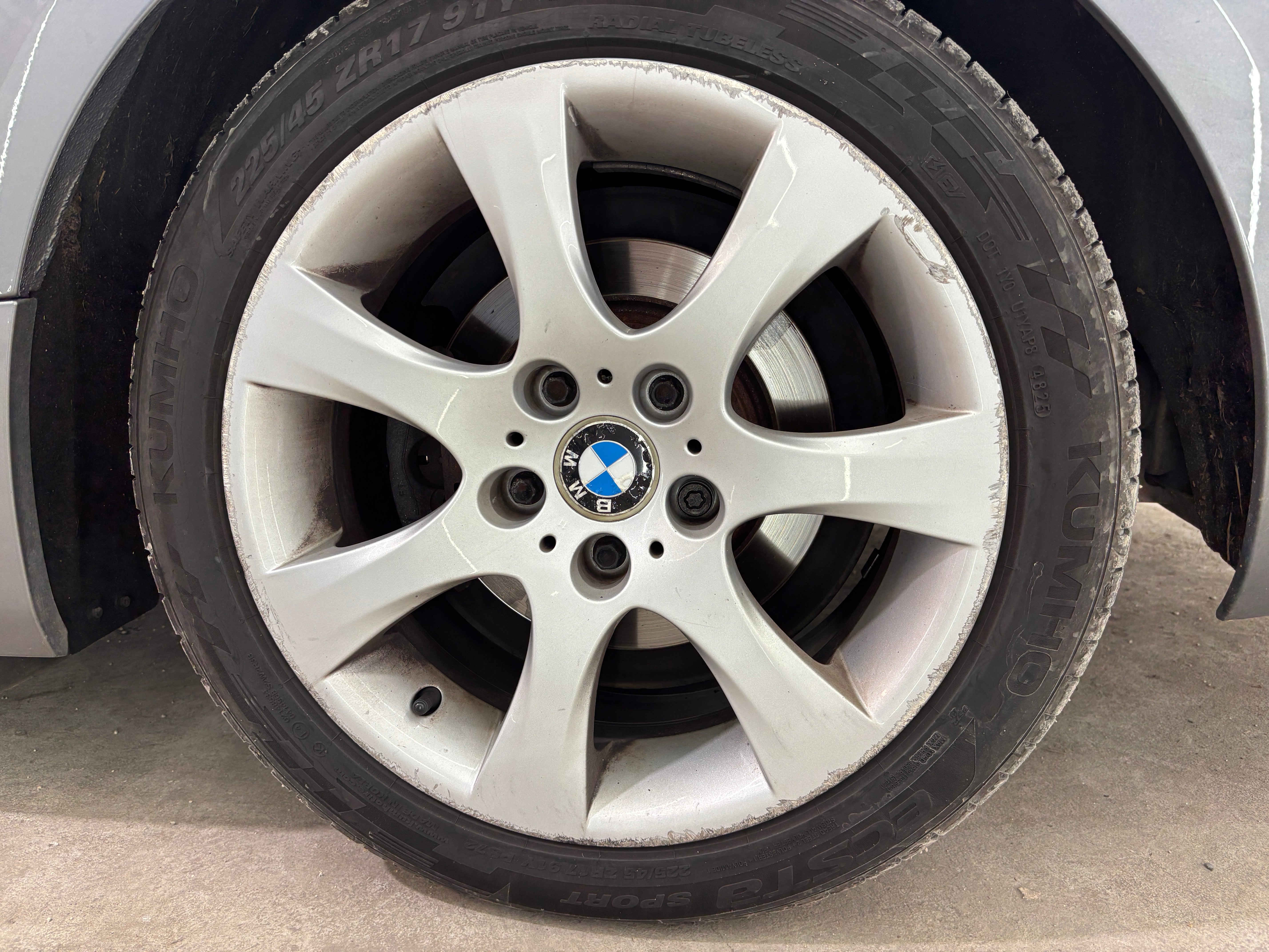 Bmw Série 3 E93 325I 220CH ZF6 Bmw Série 3 E93 325I 220CH ZF6