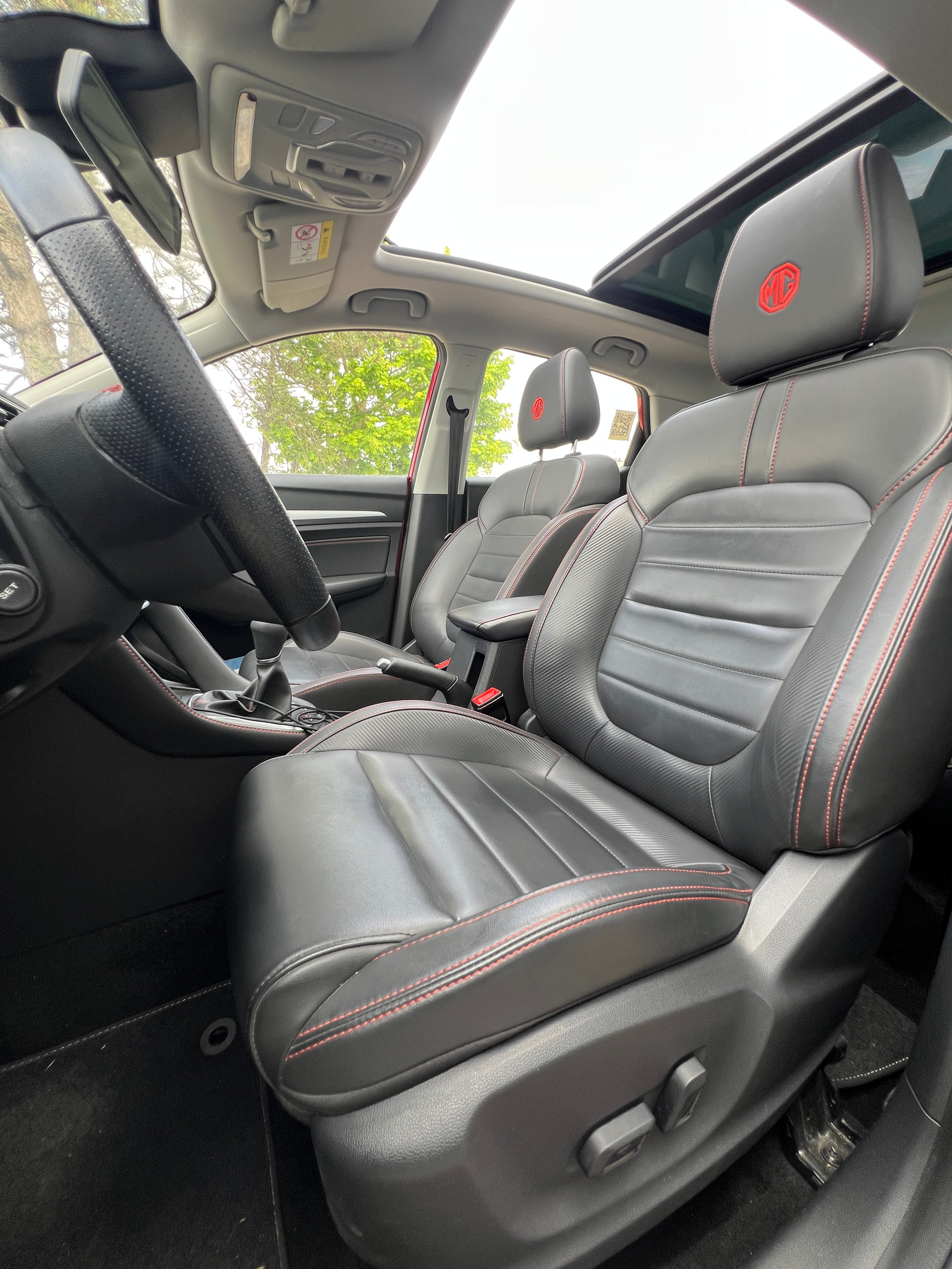 MG ZS LUXURY 1.0 T-GDI 110CH MG ZS LUXURY 1.0 T-GDI 110CH