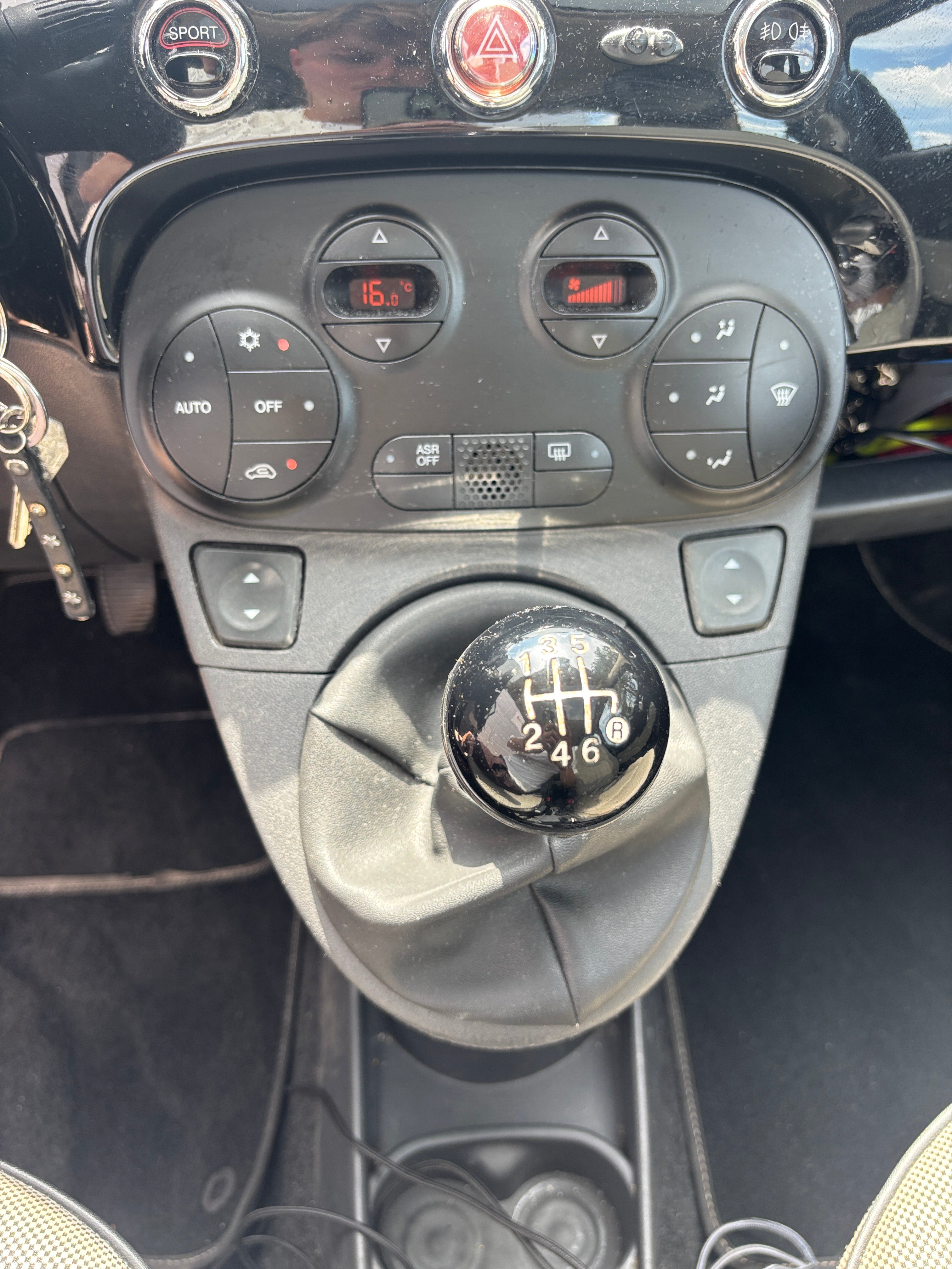 Fiat 500 1.4 100 SPORT Fiat 500 1.4 100 SPORT