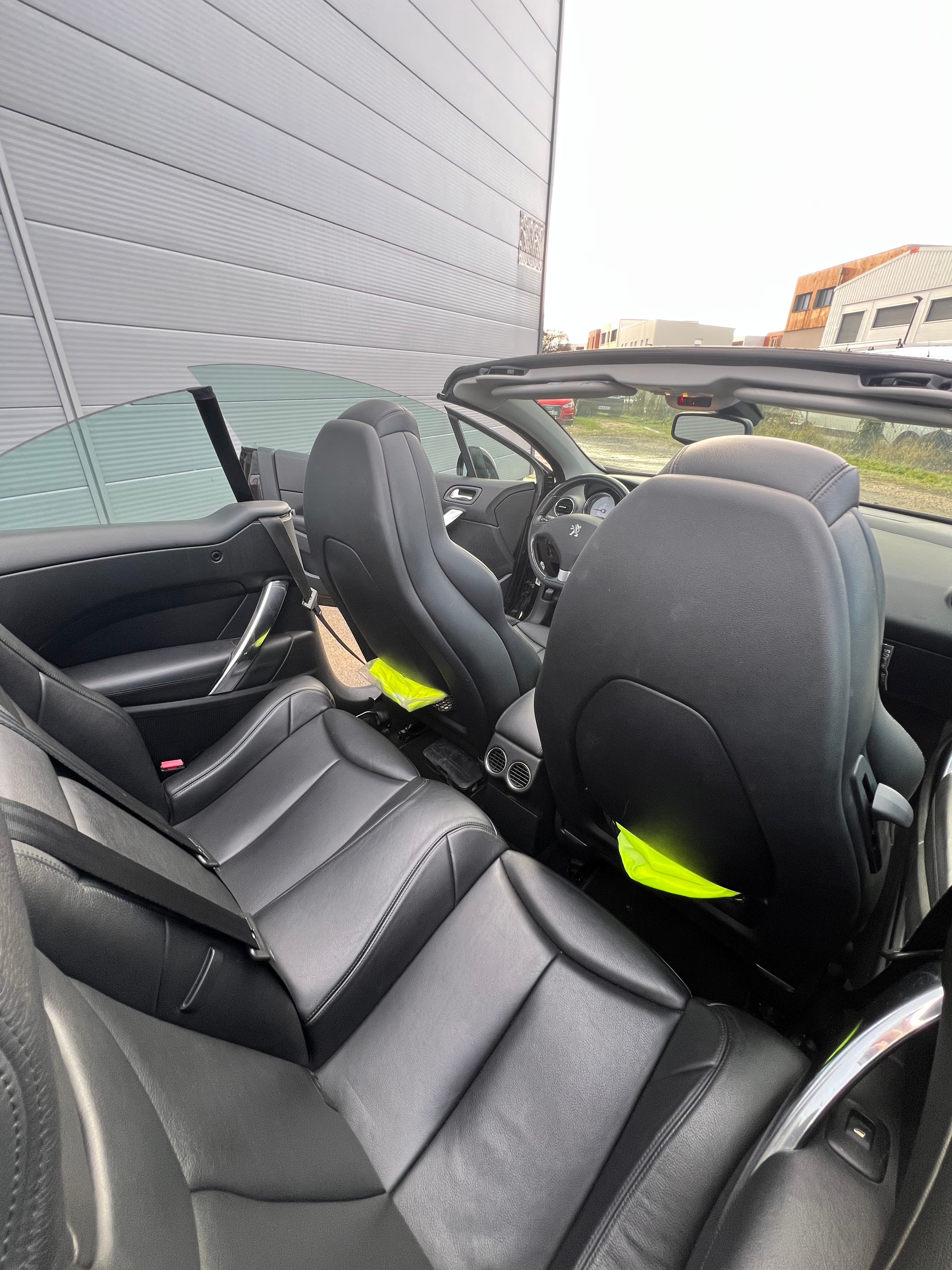 Peugeot 308CC 2.0 HDI 136 Féline Peugeot 308CC 2.0 HDI 136 Féline