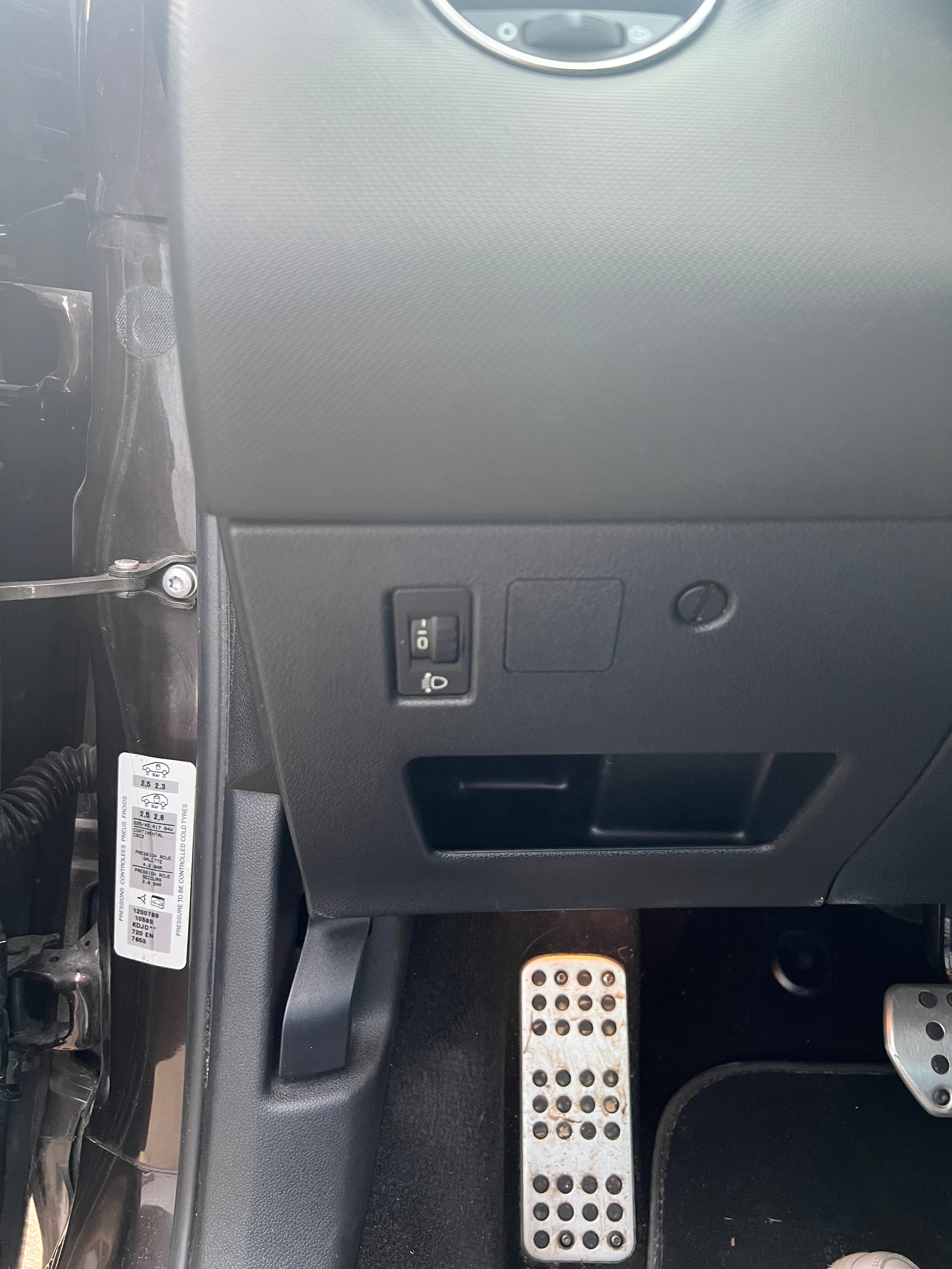 Peugeot 308CC 2.0 HDI 136 Féline Peugeot 308CC 2.0 HDI 136 Féline