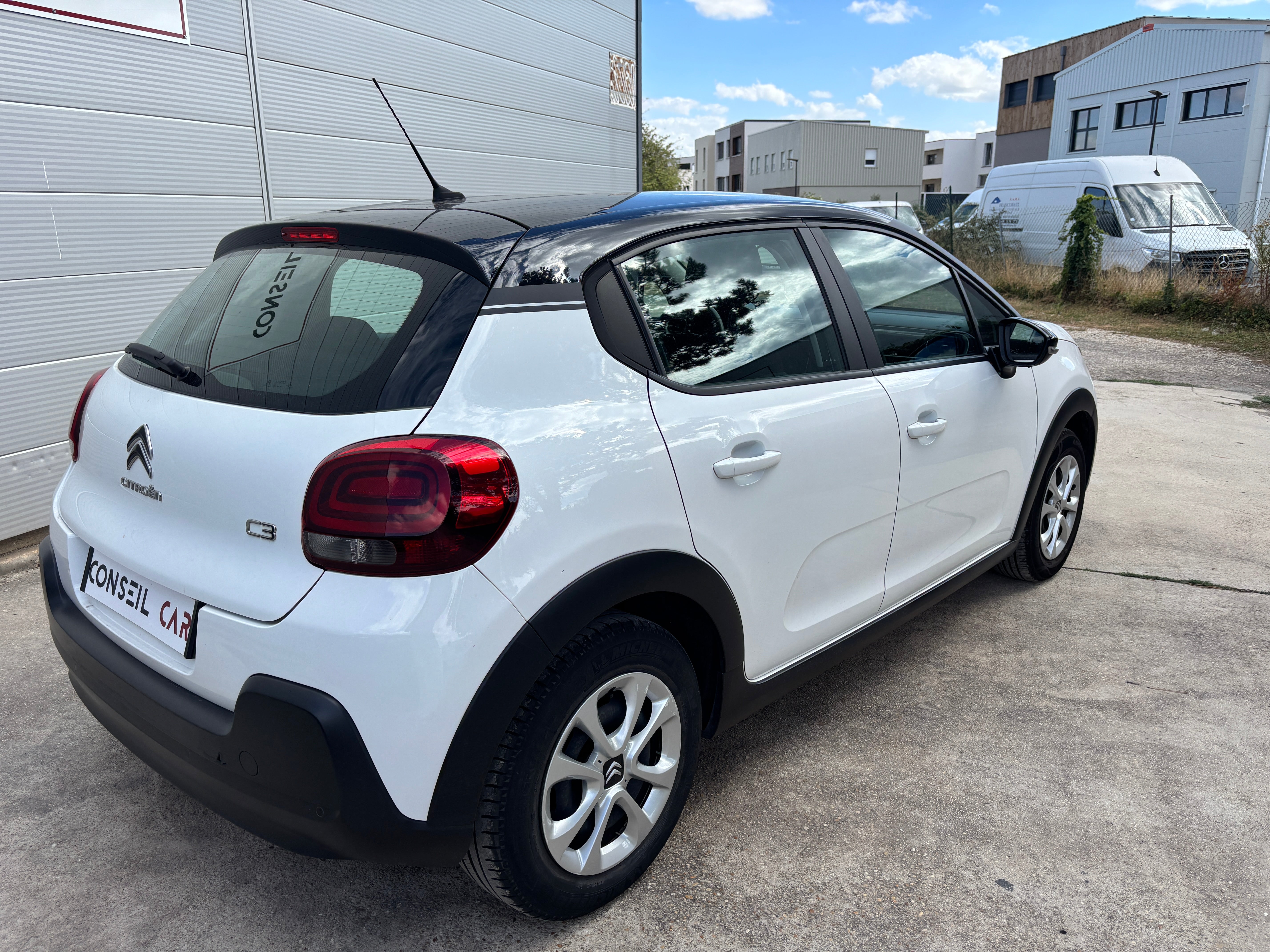 Citroën C3 1.2 PureTech 82ch Citroën C3 1.2 PureTech 82ch