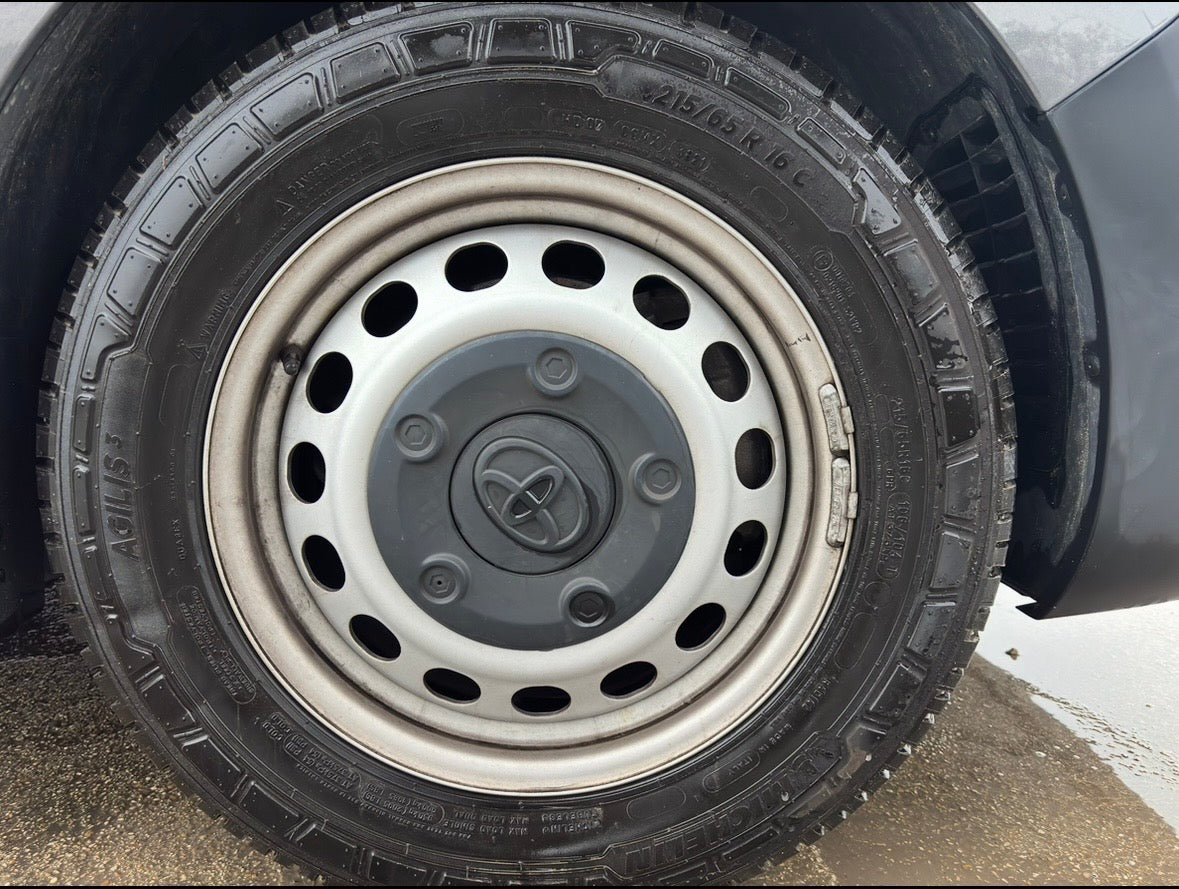 Toyota Proace 1.5D 120CH 9 places Toyota Proace 1.5D 120CH 9 places