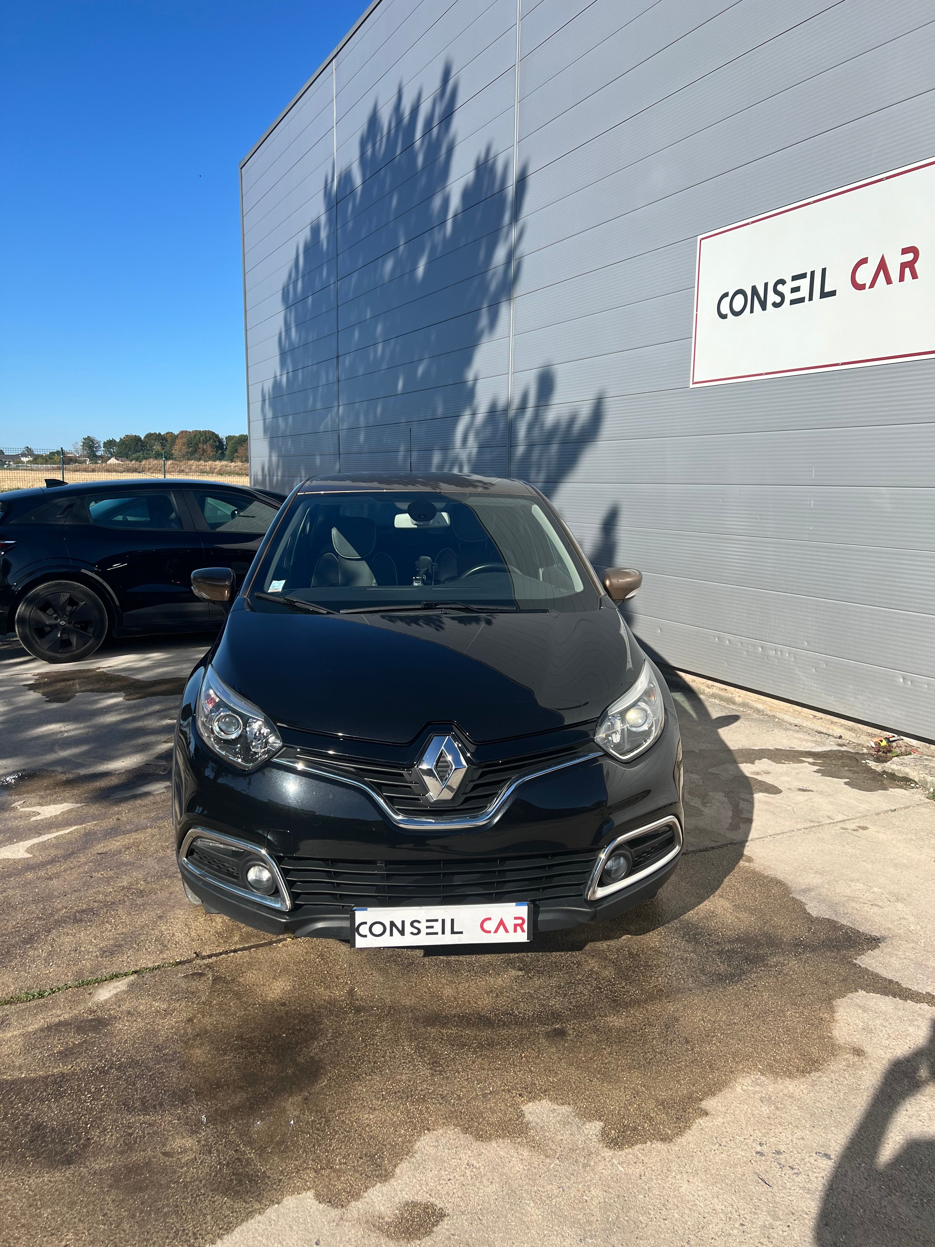 Renault Captur 1.2 TCE 120CH Hypnotic Renault Captur 1.2 TCE 120CH Hypnotic