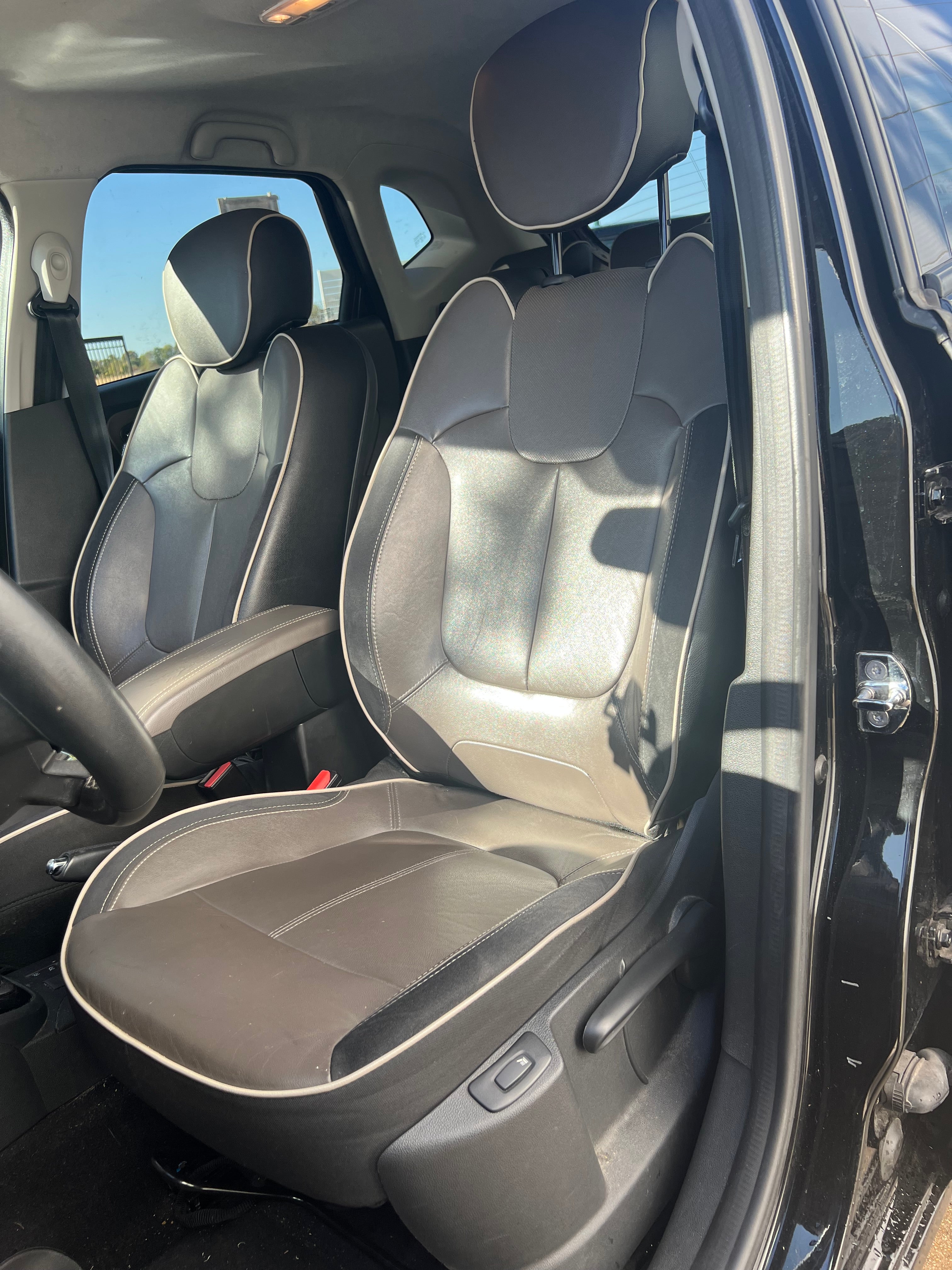 Renault Captur 1.2 TCE 120CH Hypnotic Renault Captur 1.2 TCE 120CH Hypnotic