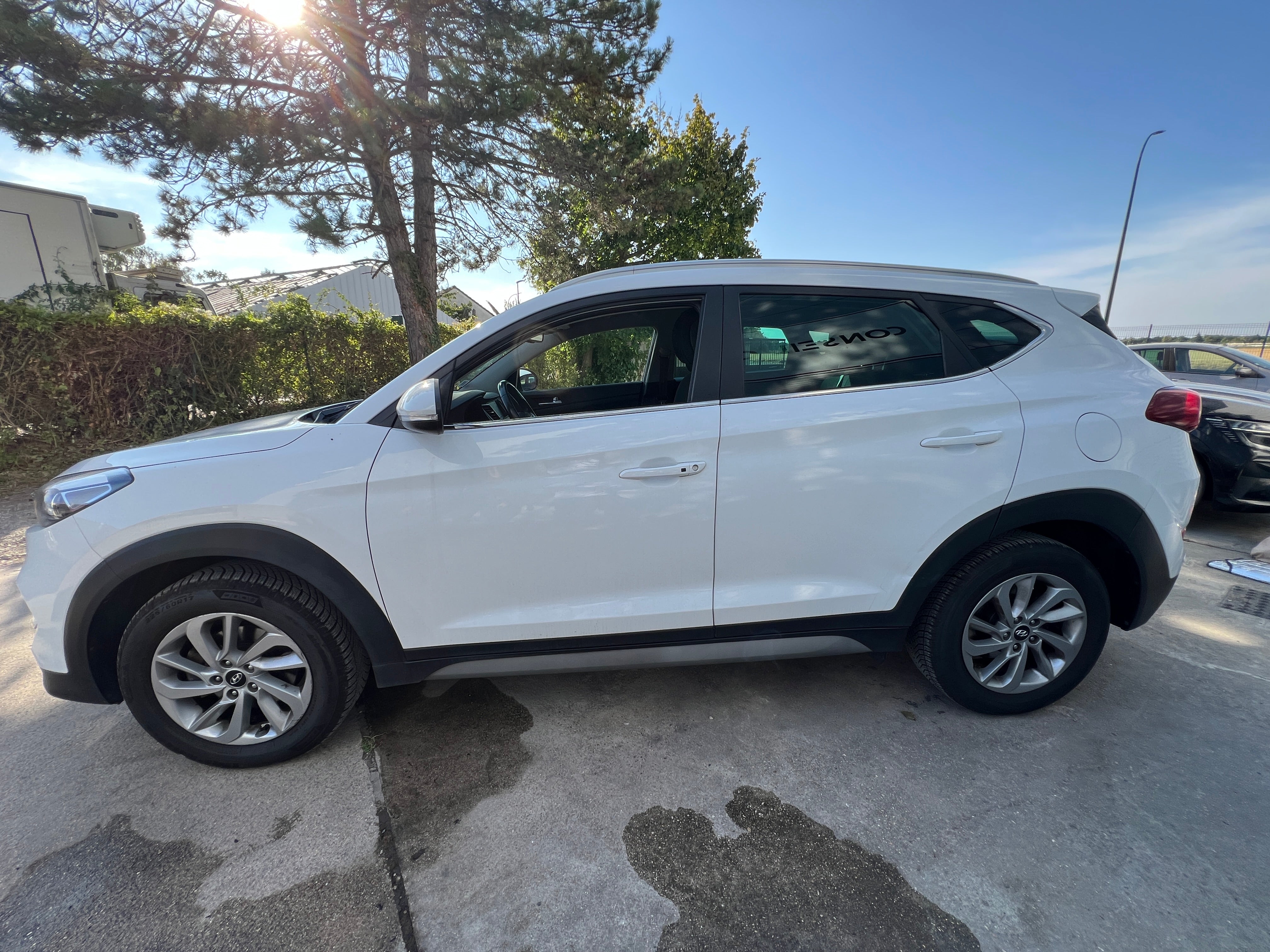 Hyundai Tucson 1.7 CRDI 115CH Hyundai Tucson 1.7 CRDI 115CH