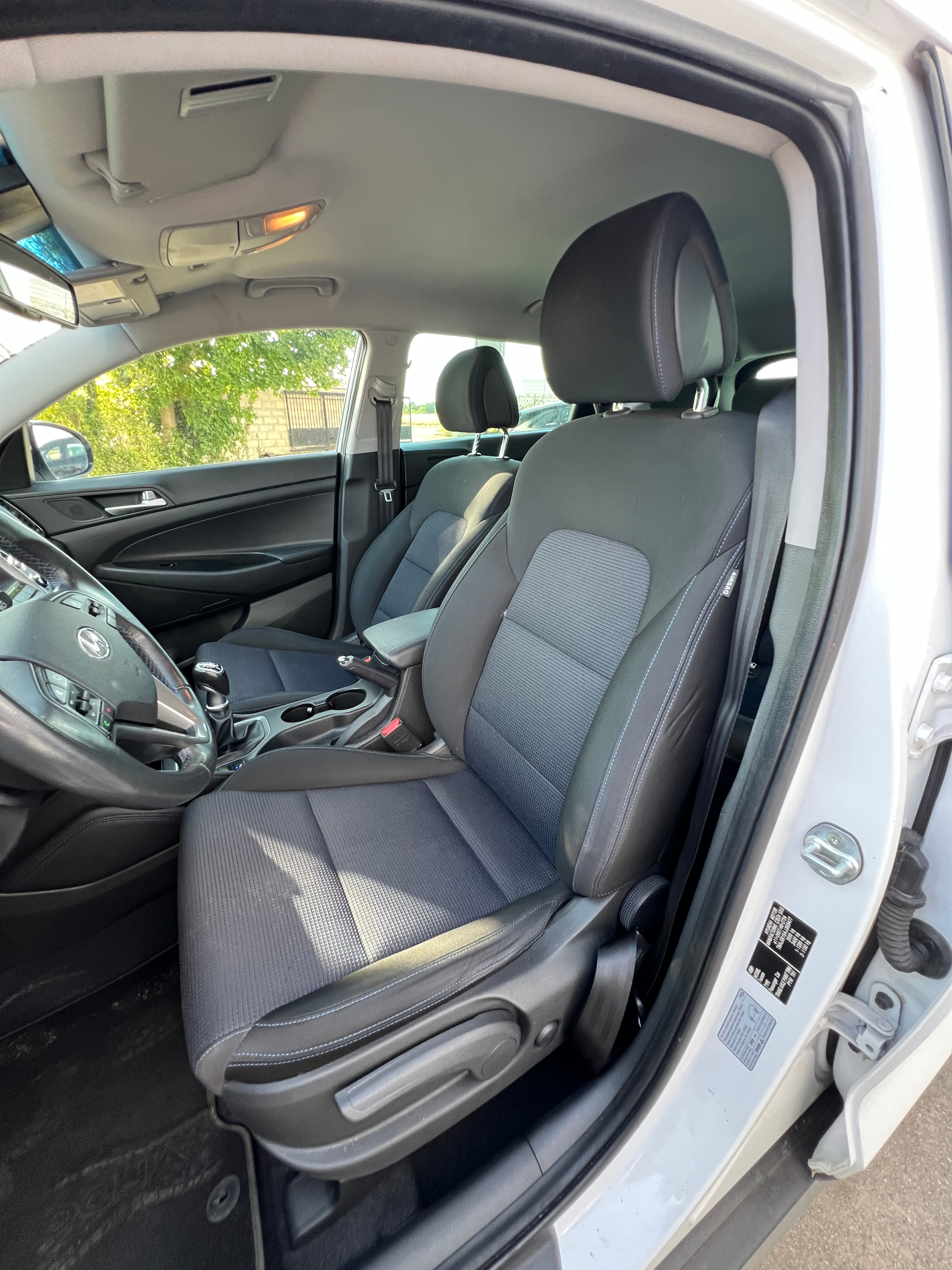 Hyundai Tucson 1.7 CRDI 115CH Hyundai Tucson 1.7 CRDI 115CH