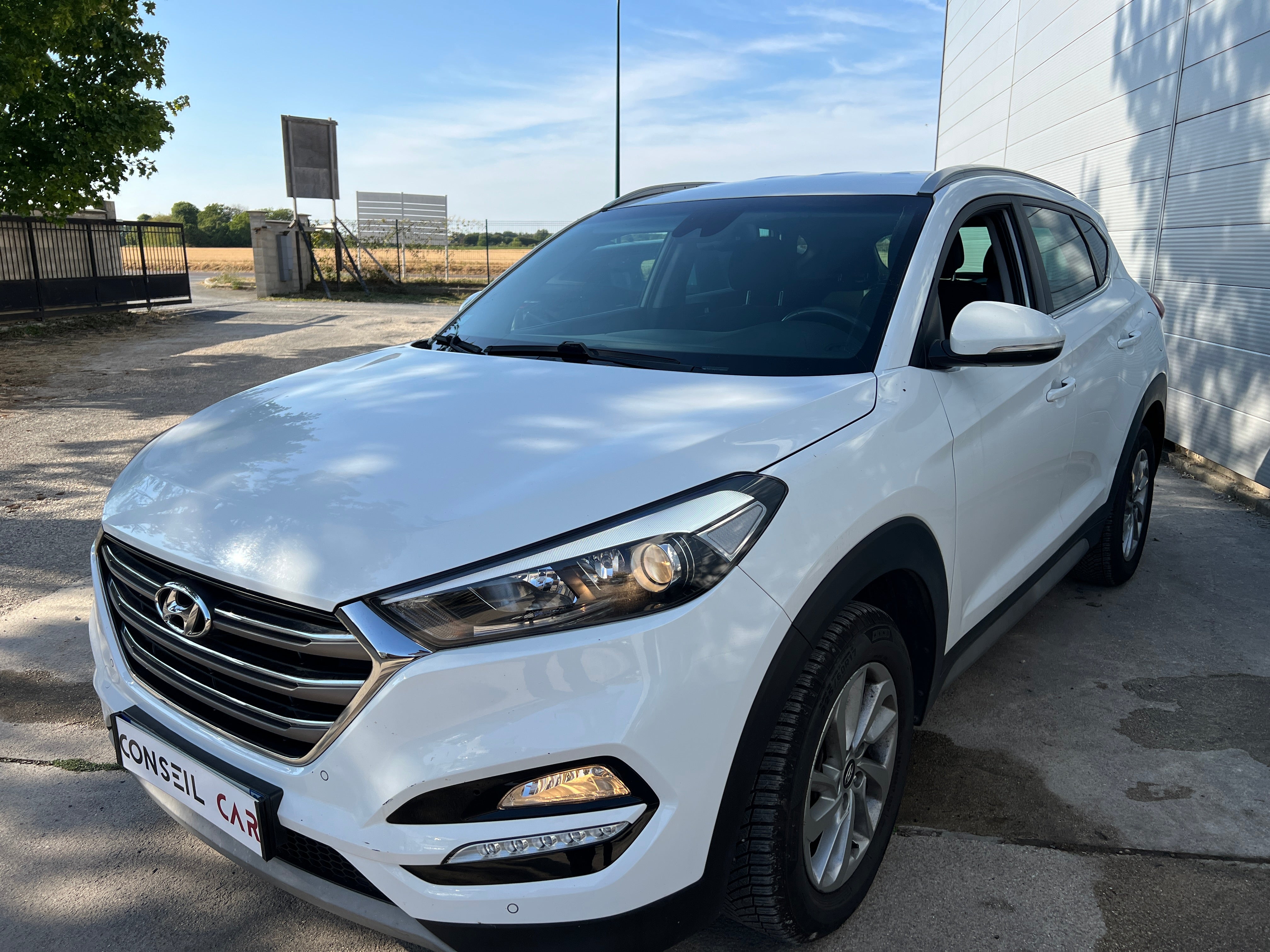 Hyundai Tucson 1.7 CRDI 115CH Hyundai Tucson 1.7 CRDI 115CH