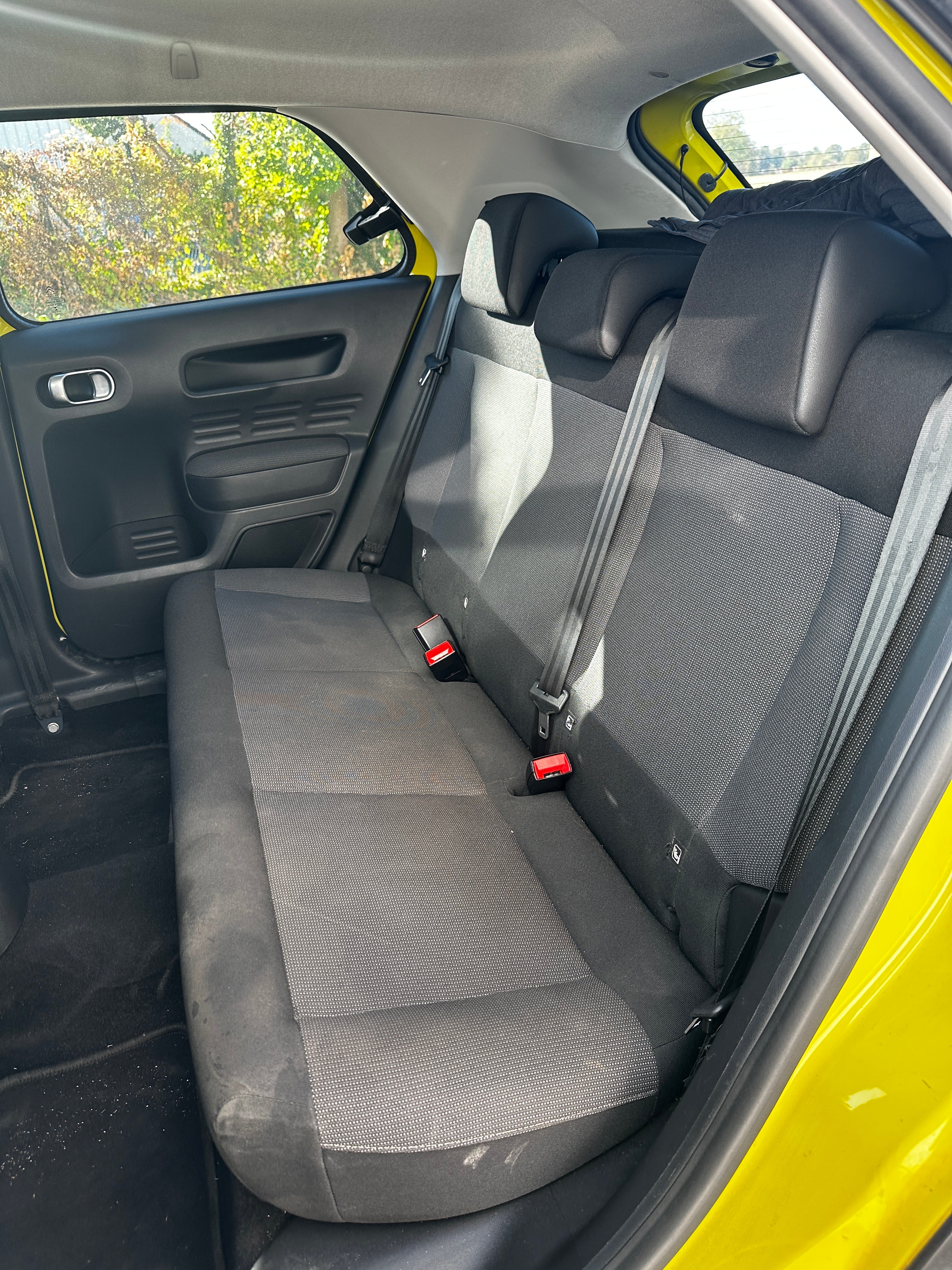 Citroen C4 Cactus 1.2 VTI 80 FEEL EDITION TRENDY Citroen C4 Cactus 1.2 VTI 80 FEEL EDITION TRENDY
