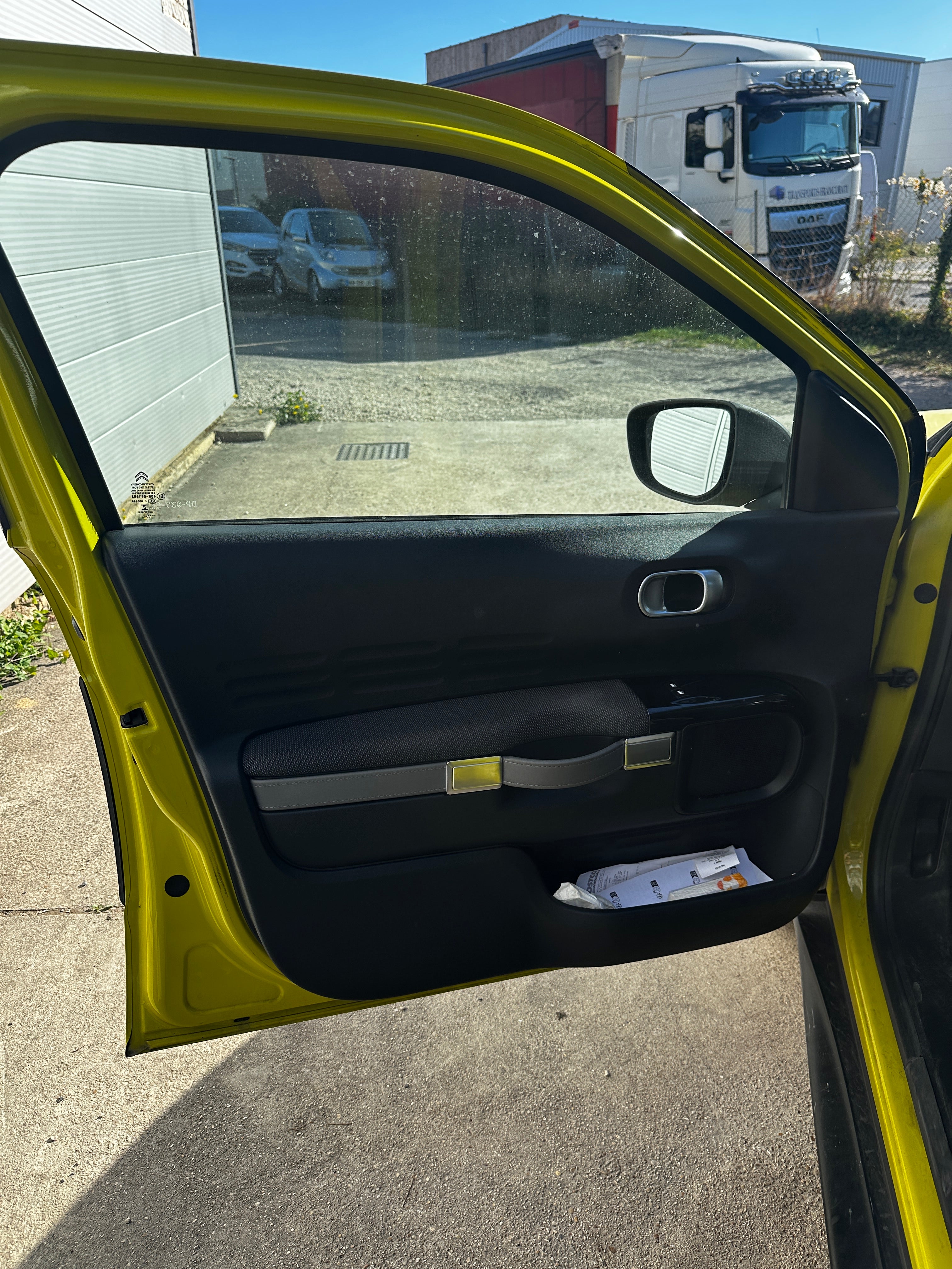 Citroen C4 Cactus 1.2 VTI 80 FEEL EDITION TRENDY Citroen C4 Cactus 1.2 VTI 80 FEEL EDITION TRENDY