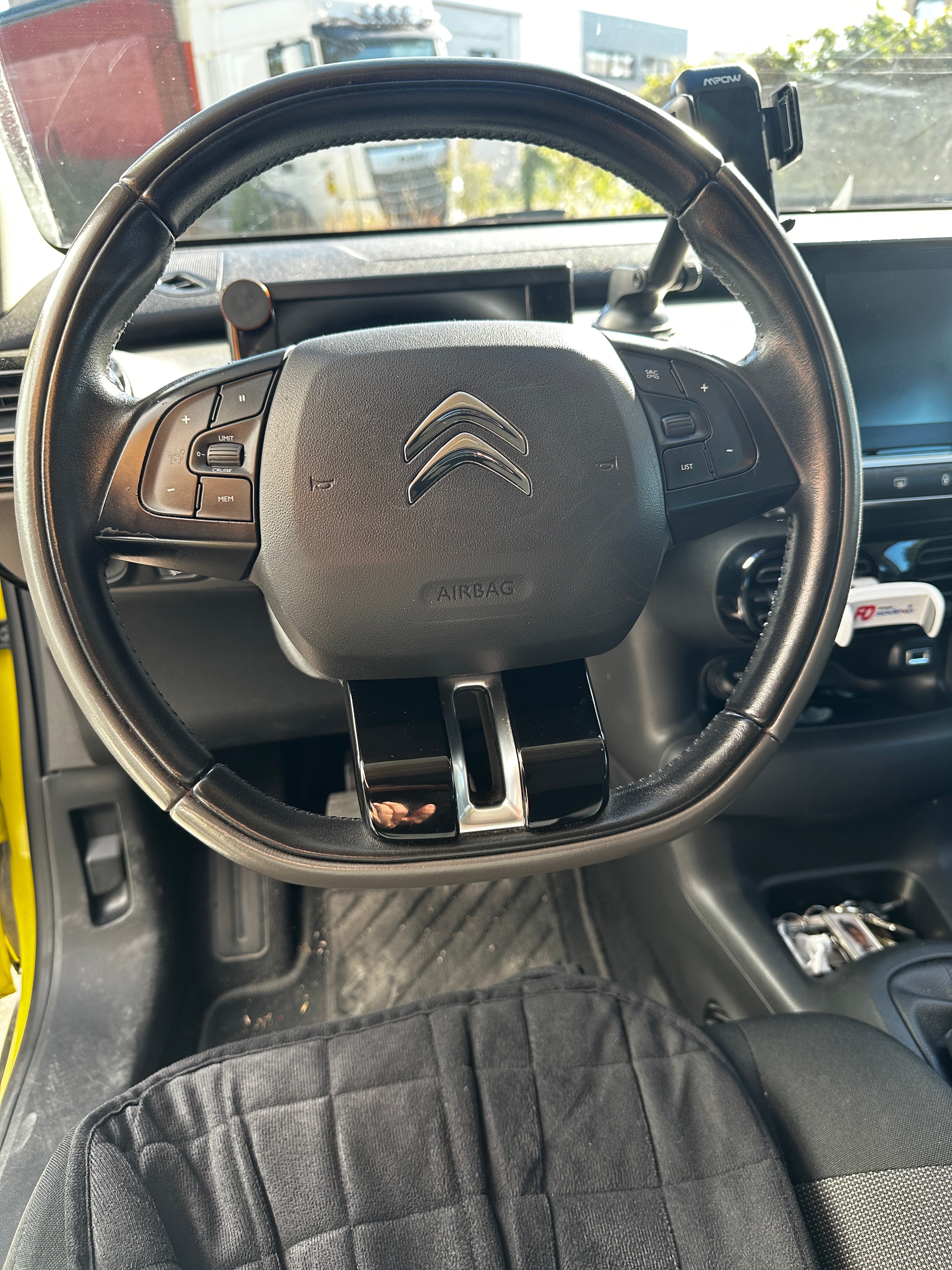 Citroen C4 Cactus 1.2 VTI 80 FEEL EDITION TRENDY Citroen C4 Cactus 1.2 VTI 80 FEEL EDITION TRENDY