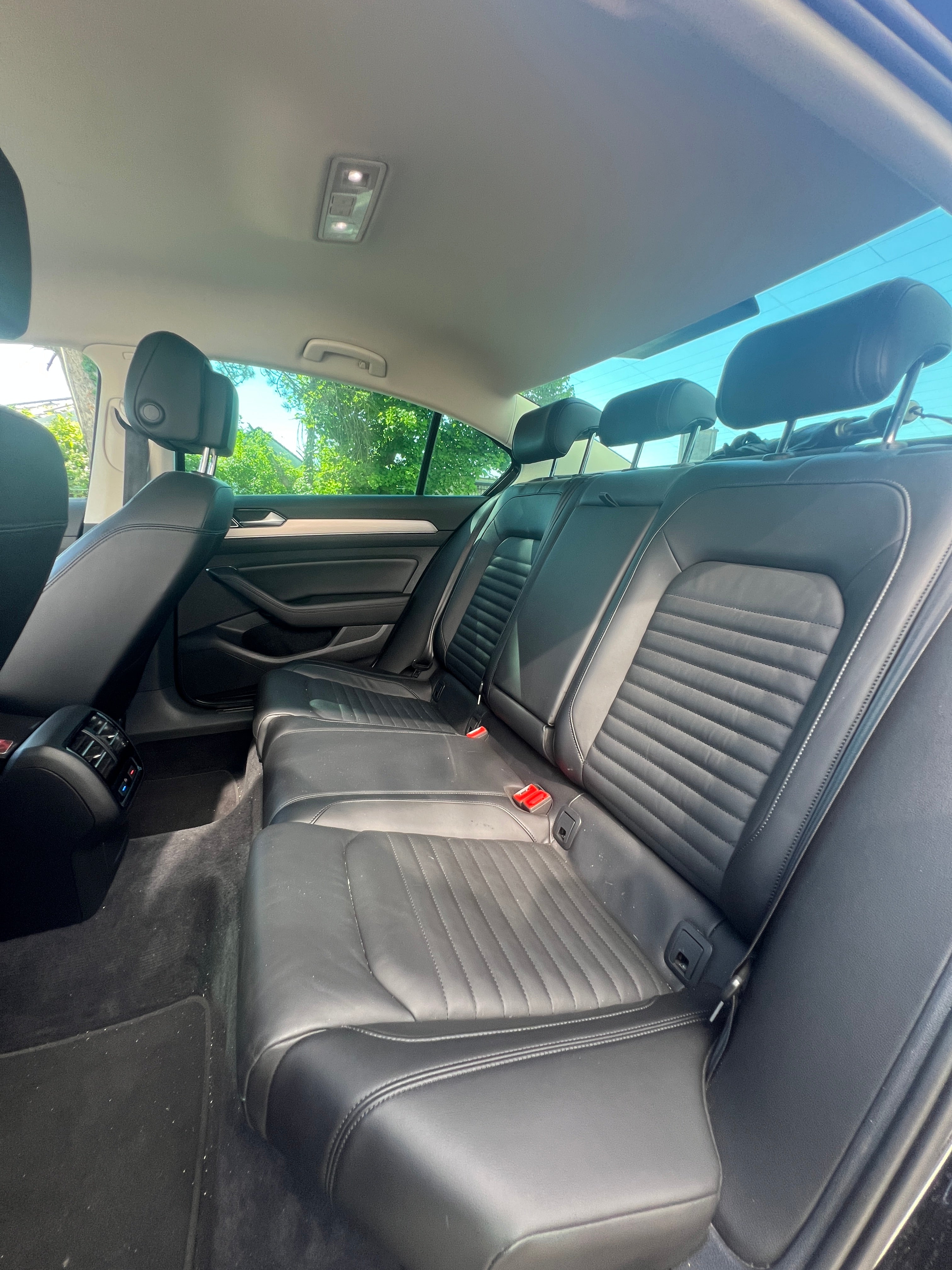 Volkswagen Passat 1.4TSI 150CH DSG7 Volkswagen Passat 1.4TSI 150CH DSG7