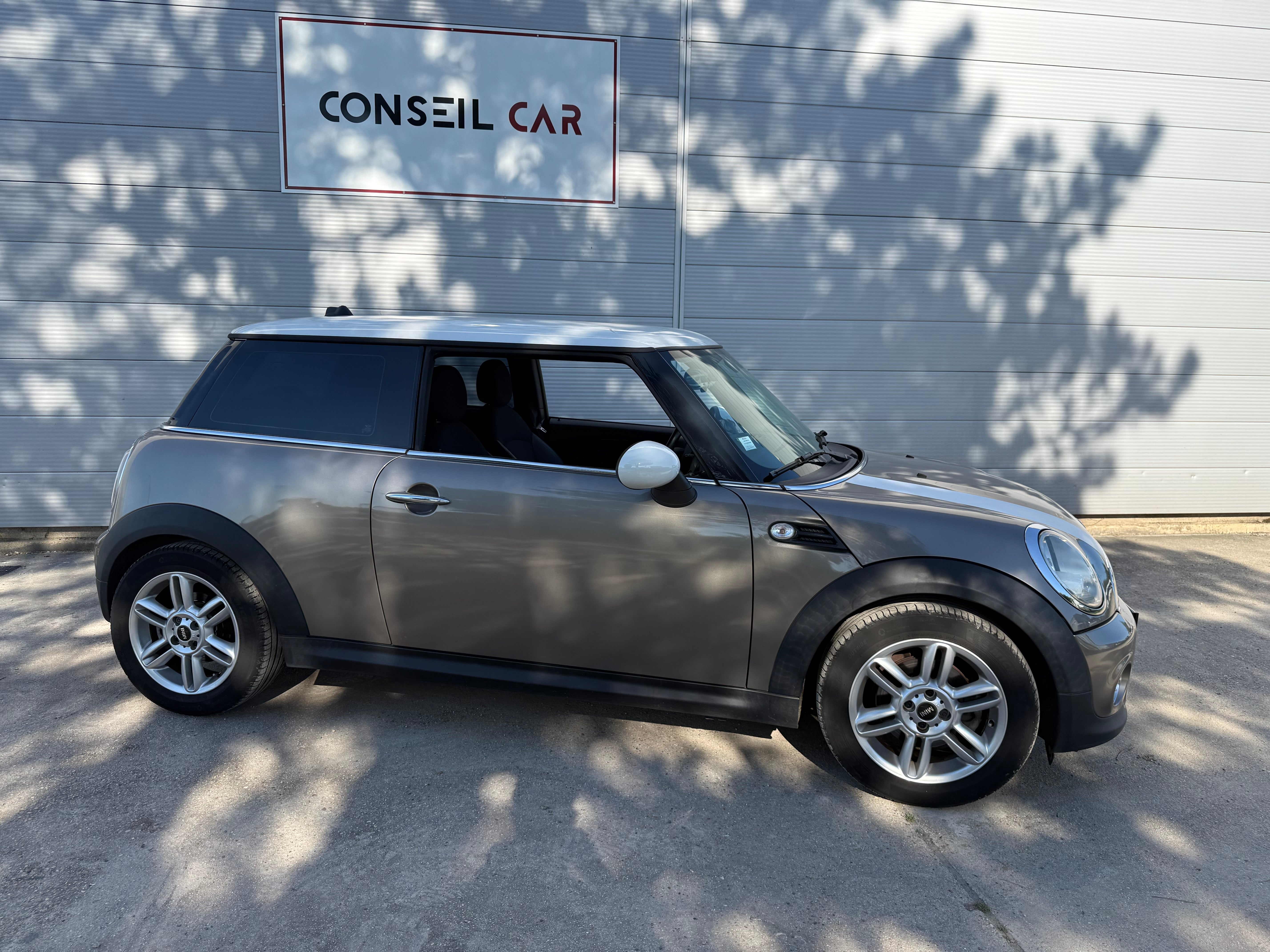 Mini MINI COOPER 1.6 120CH Mini MINI COOPER 1.6 120CH
