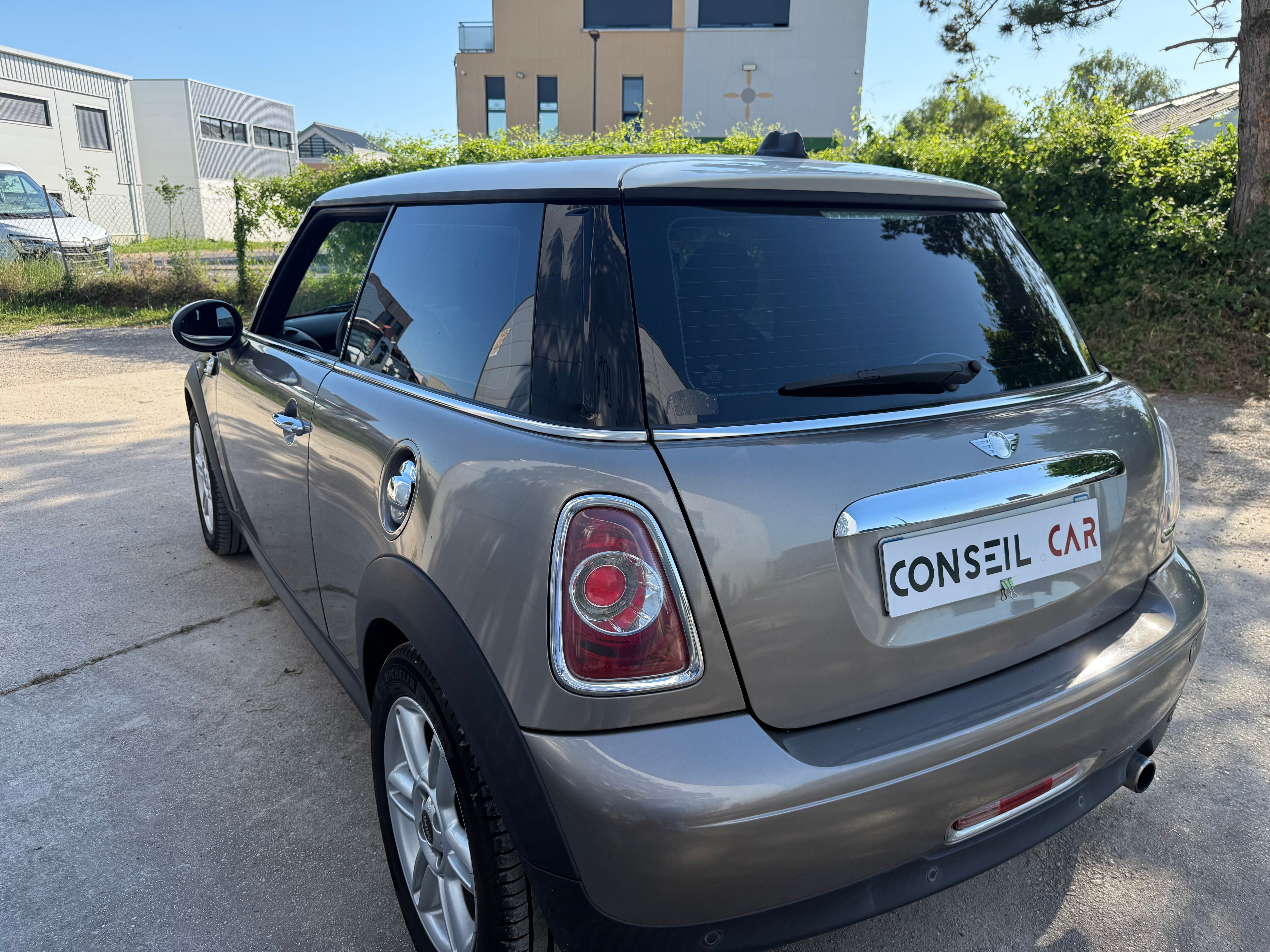 Mini MINI COOPER 1.6 120CH Mini MINI COOPER 1.6 120CH