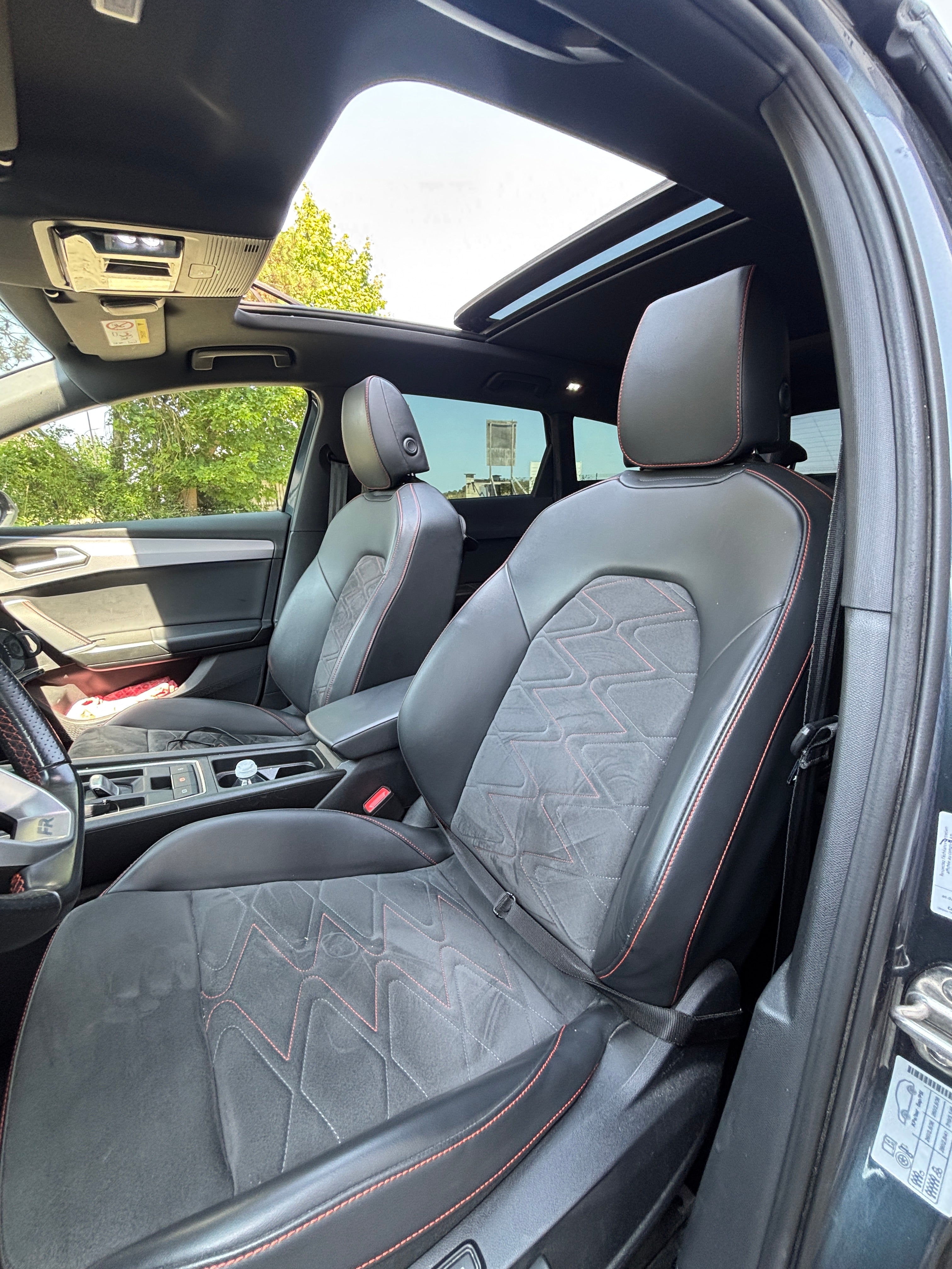 Seat Leon ST 1.4 E-Hybrid 204H 150 PHEV HYBRID 13KWH FR DSG BVA Seat Leon ST 1.4 E-Hybrid 204H 150 PHEV HYBRID 13KWH FR DSG BVA
