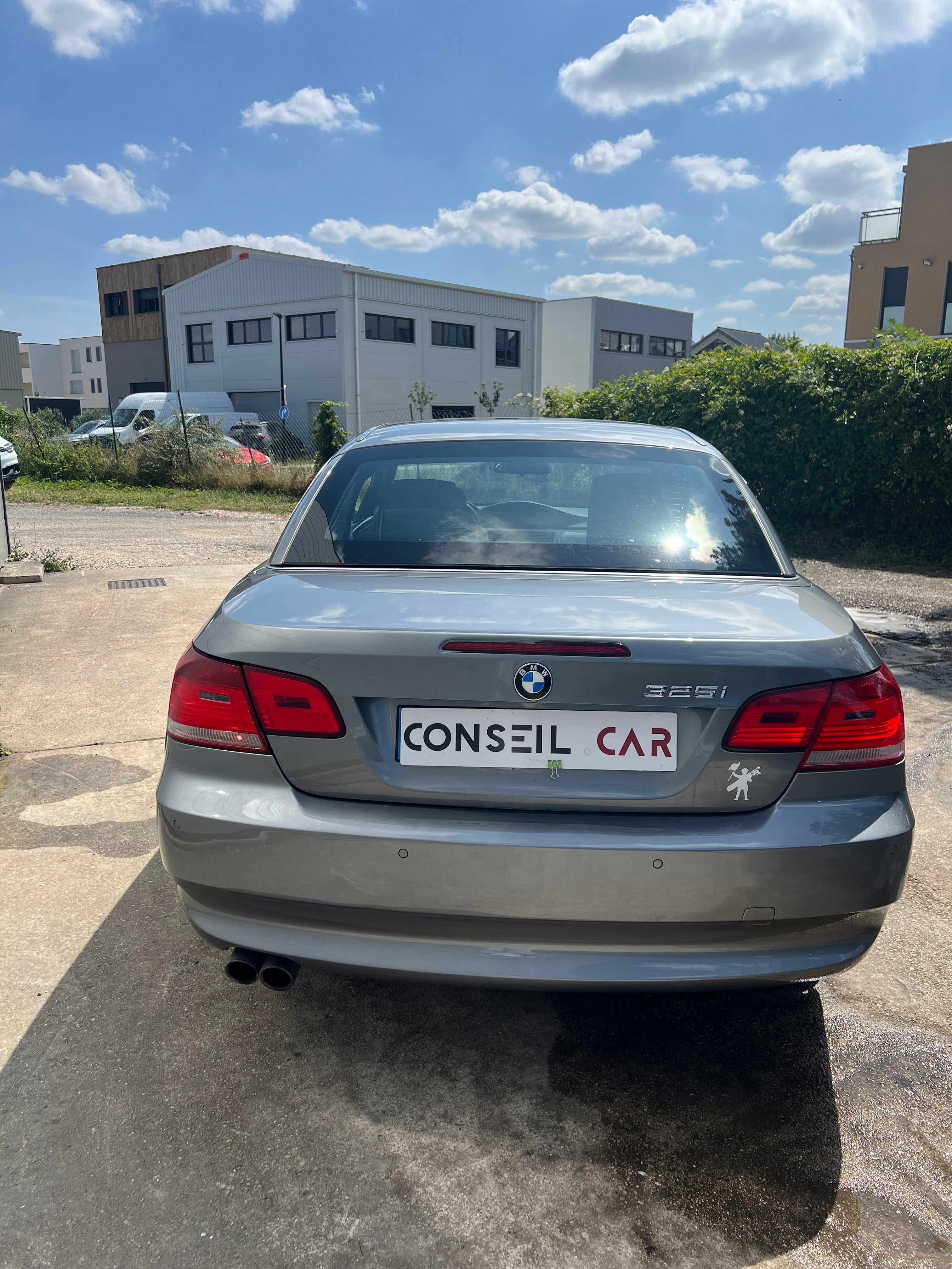 Bmw Série 3 E93 325I 220CH ZF6 Bmw Série 3 E93 325I 220CH ZF6
